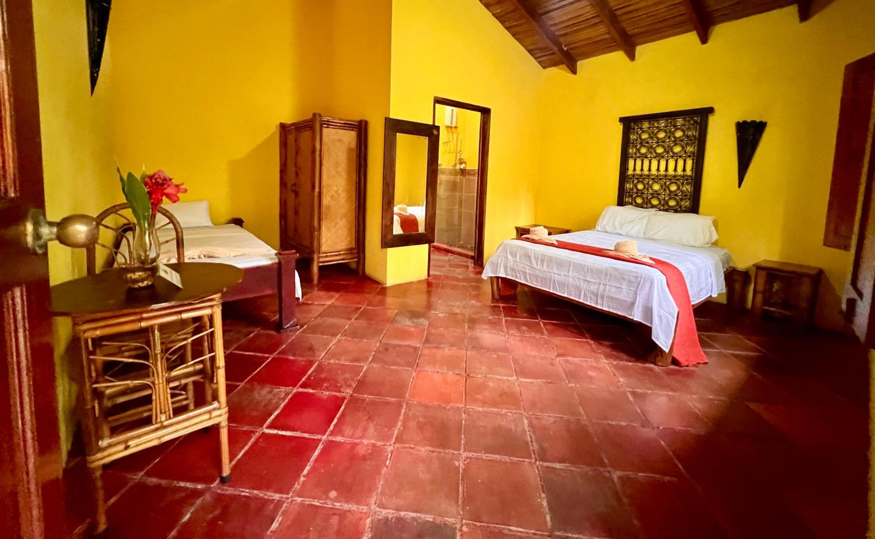 Eco Zaru, Experience Authentic Costa Rican Jungle & Ocean Bliss