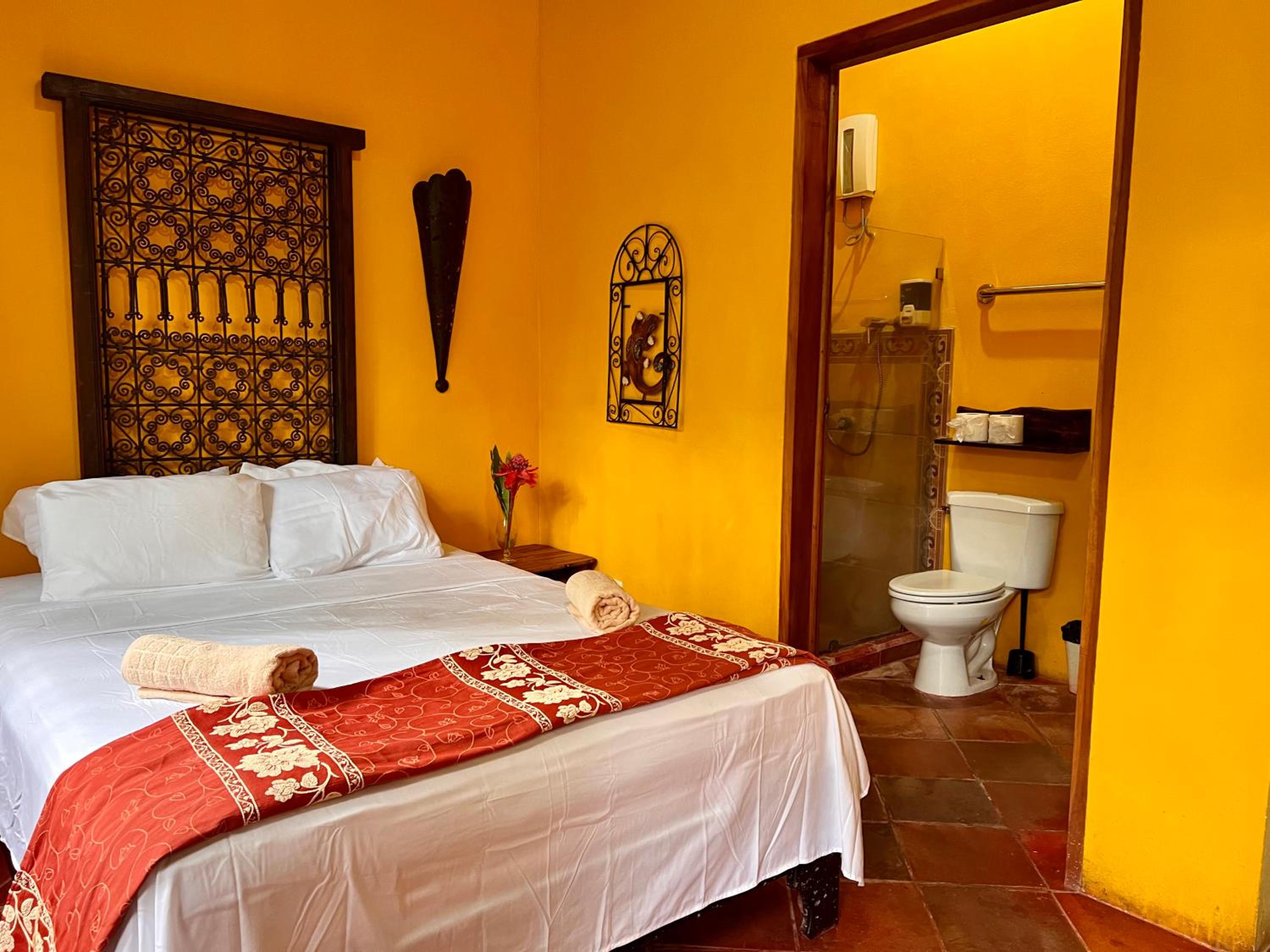 Eco Zaru, Experience Authentic Costa Rican Jungle & Ocean Bliss