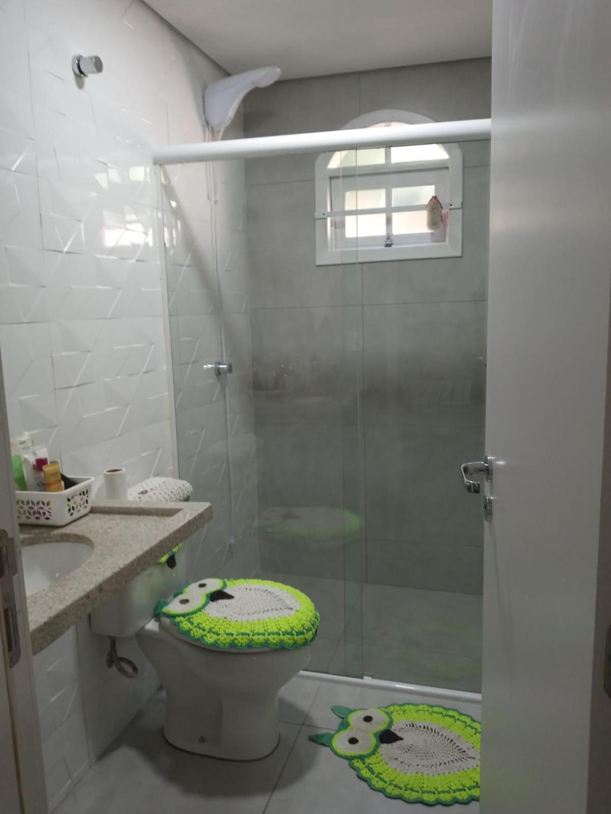 Confortável casa com piscina