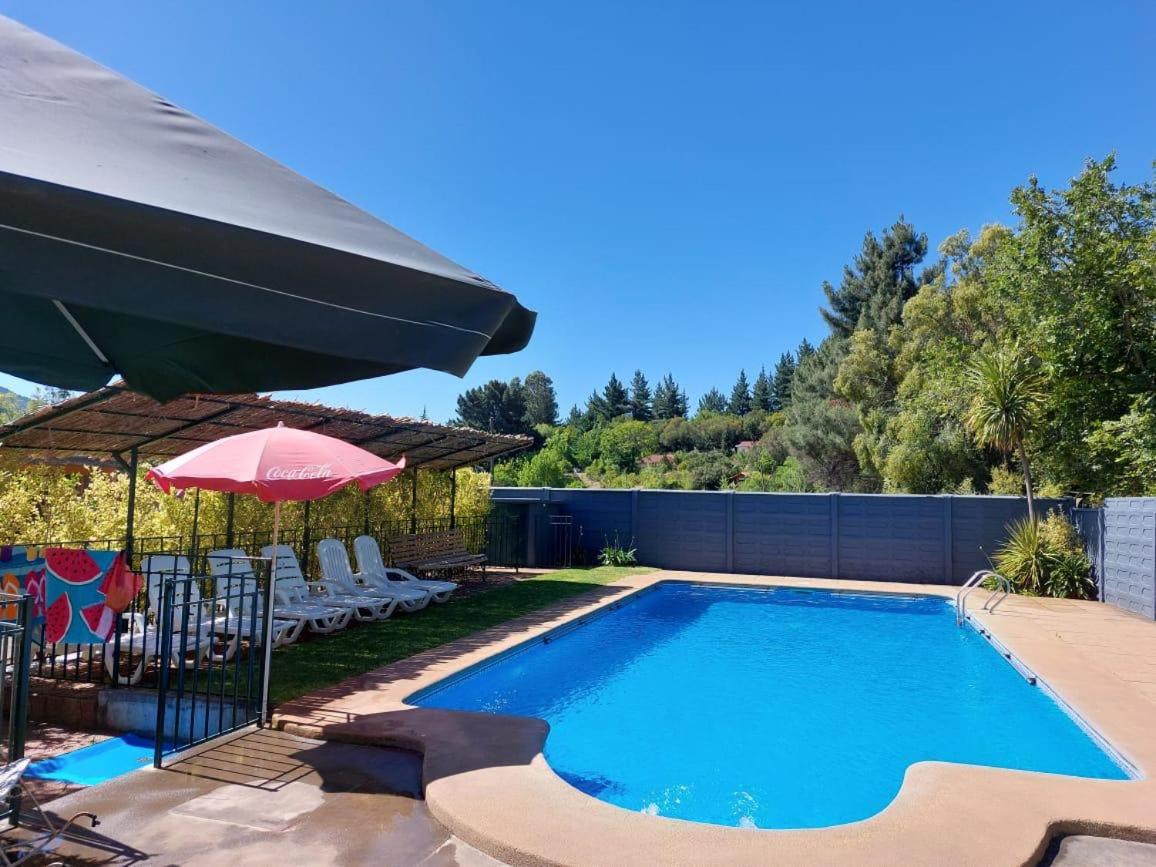 Cabaña con piscina