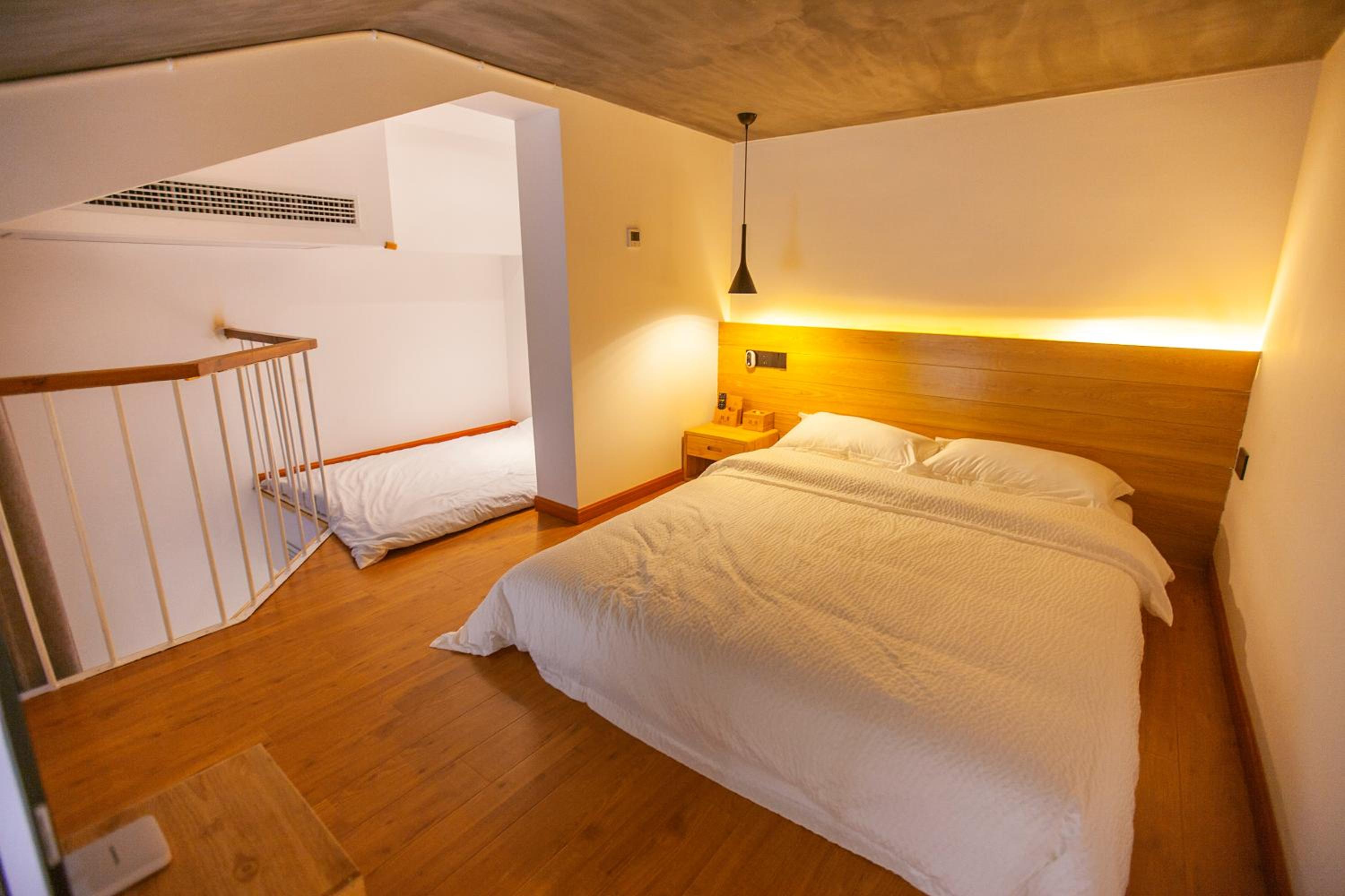Tianmen Boutiqu Hotel-Free pickup-English services-Near the Tianmen Cableway