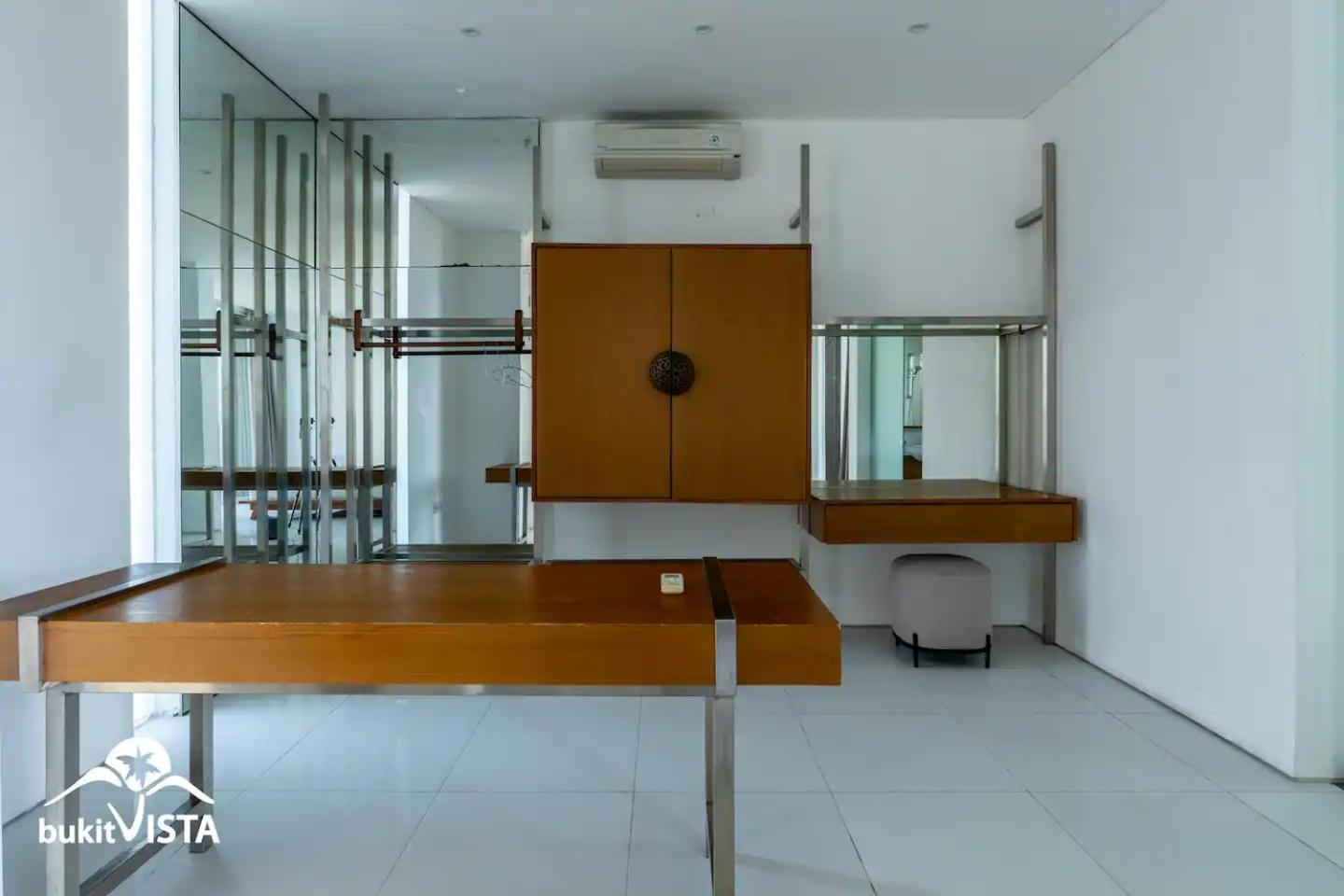Villa Kyl by Bukit Vista view 3
