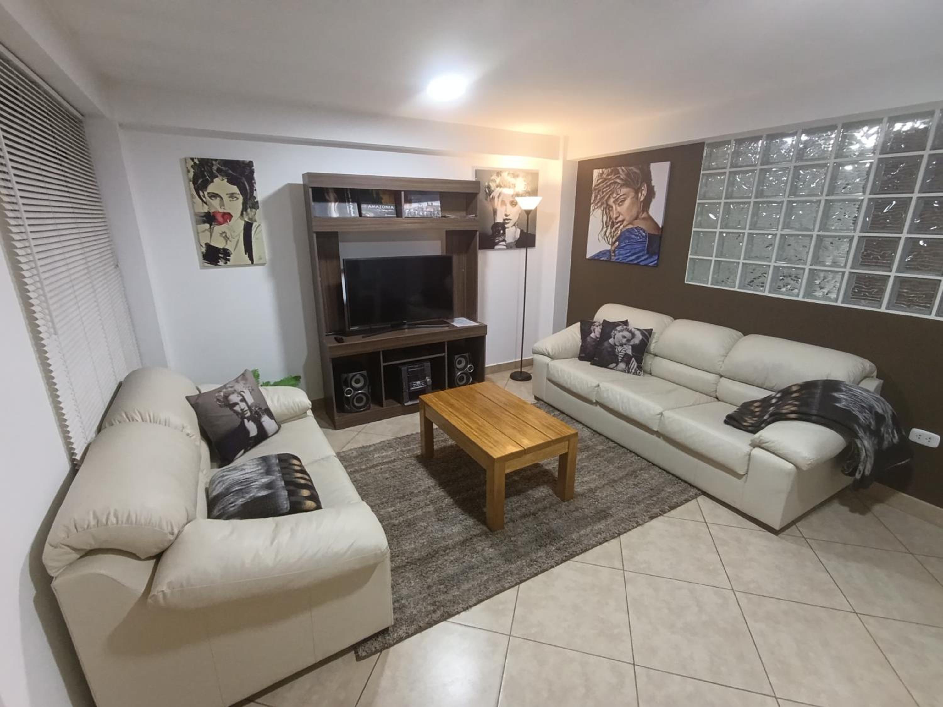 Independent apartment Madonna