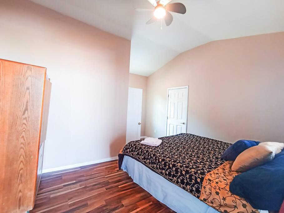 Casa Miramar 5 Bedrooms 6 Bath Oceanview Outdoor Activities and Much More view 4