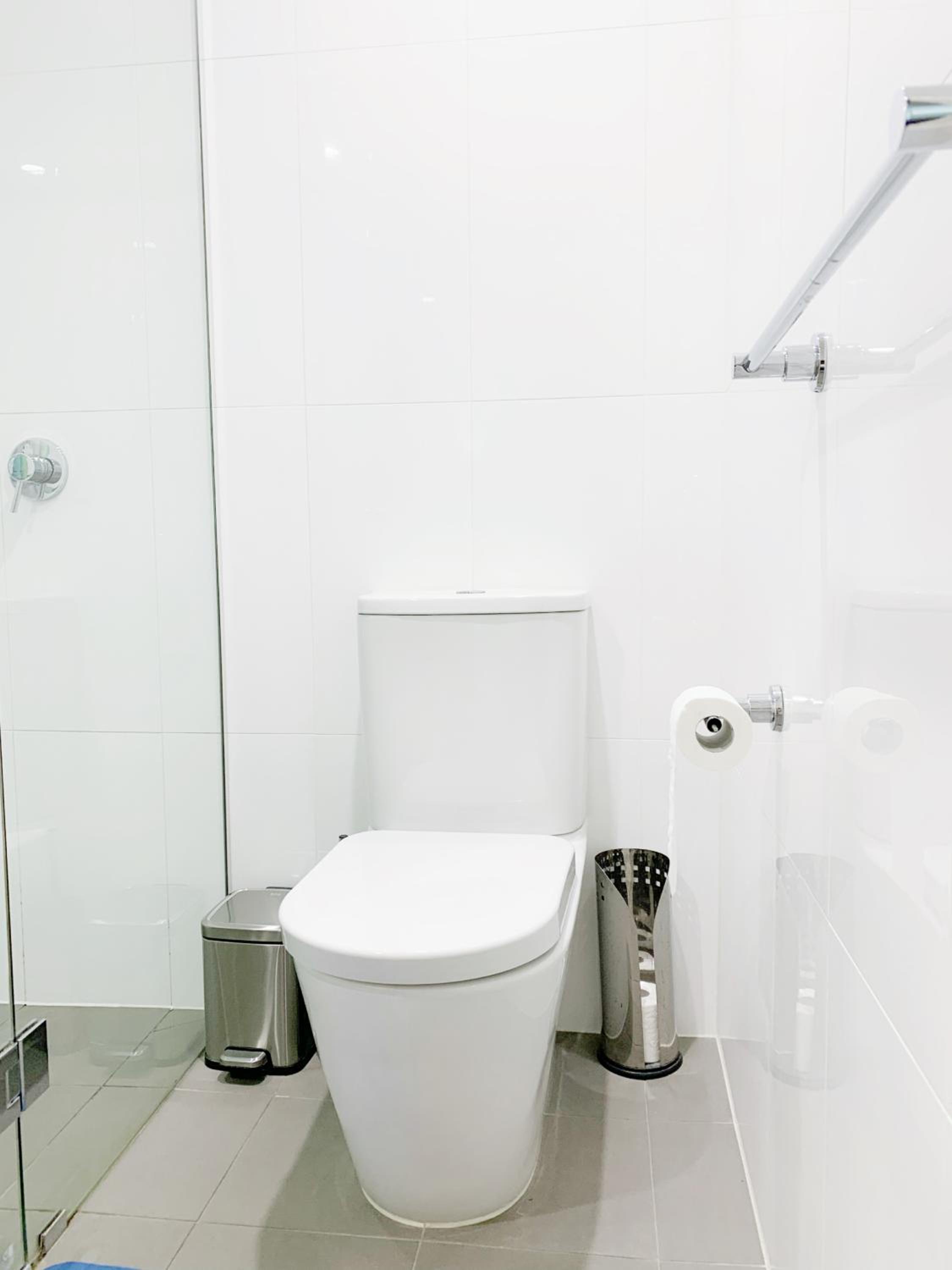 Modern One Bedroom Apartment at Morphett- In the Heart of Adelaide