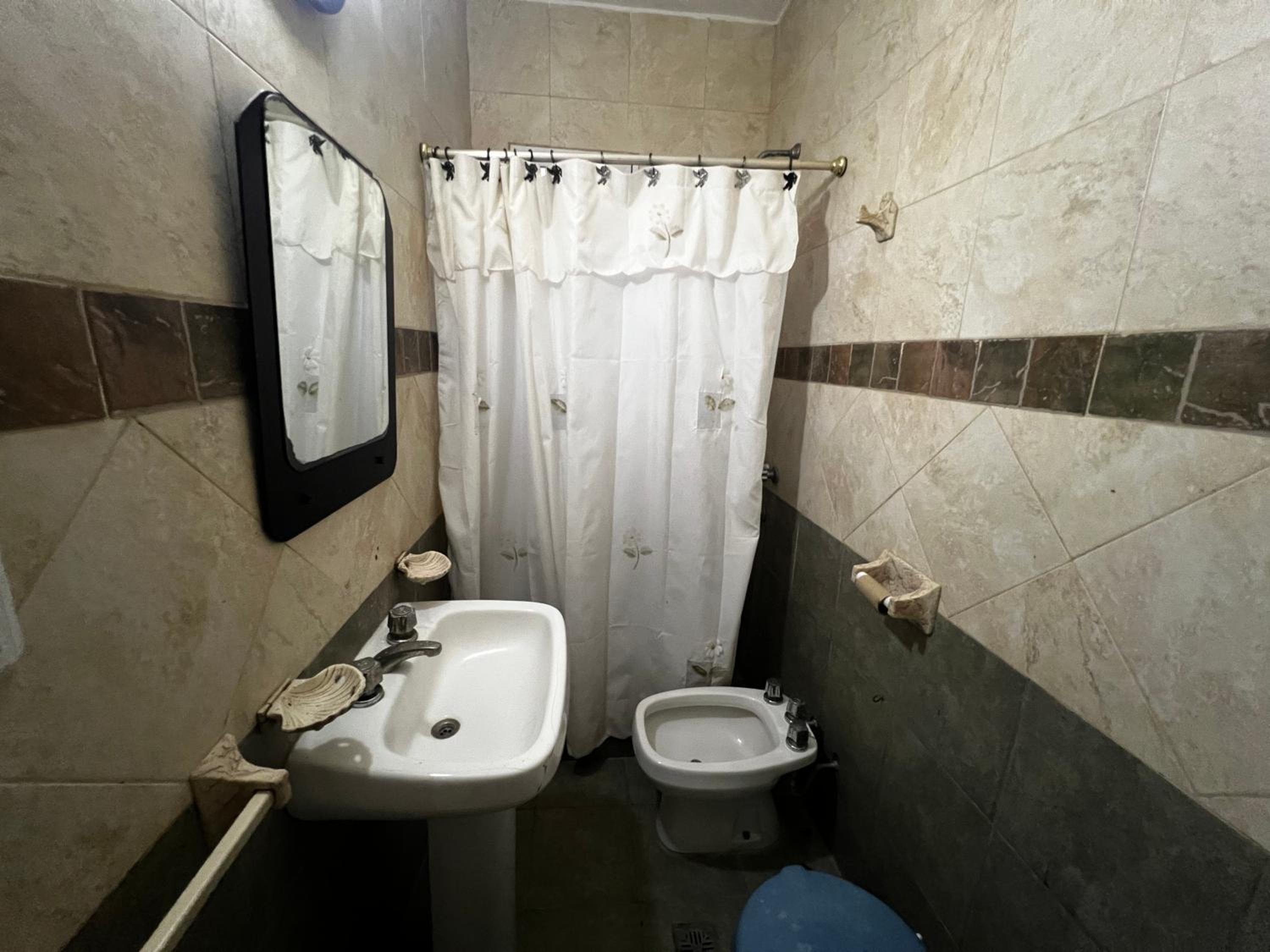 Casa a 50 metros del mar cerca del centro comercial