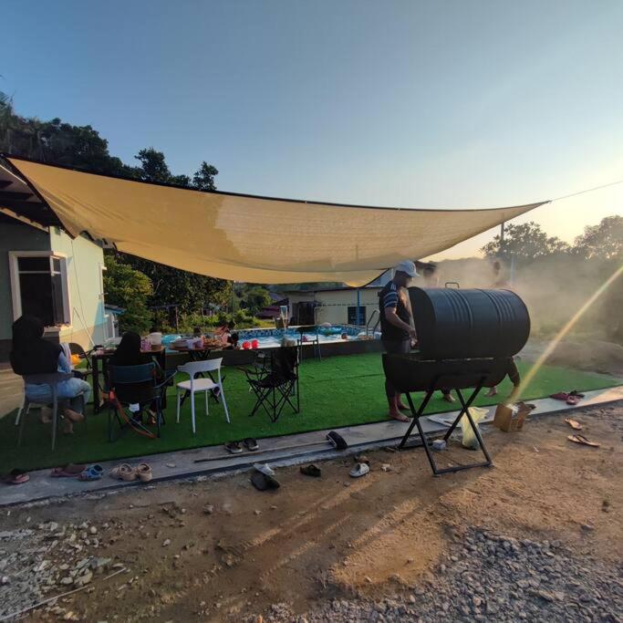 Mikayla Pool Homestay Gadek, Alor Gajah photo 4