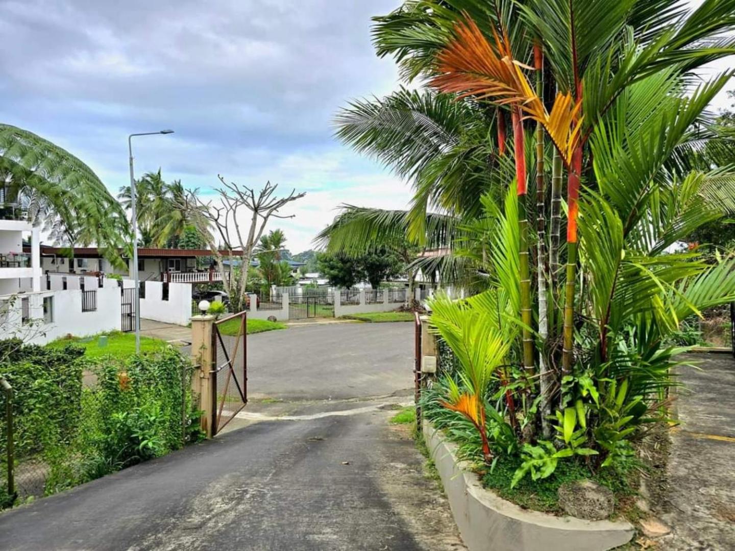 Entire Apartment in Suva, Free Wifi, Swimming Pool - view 3