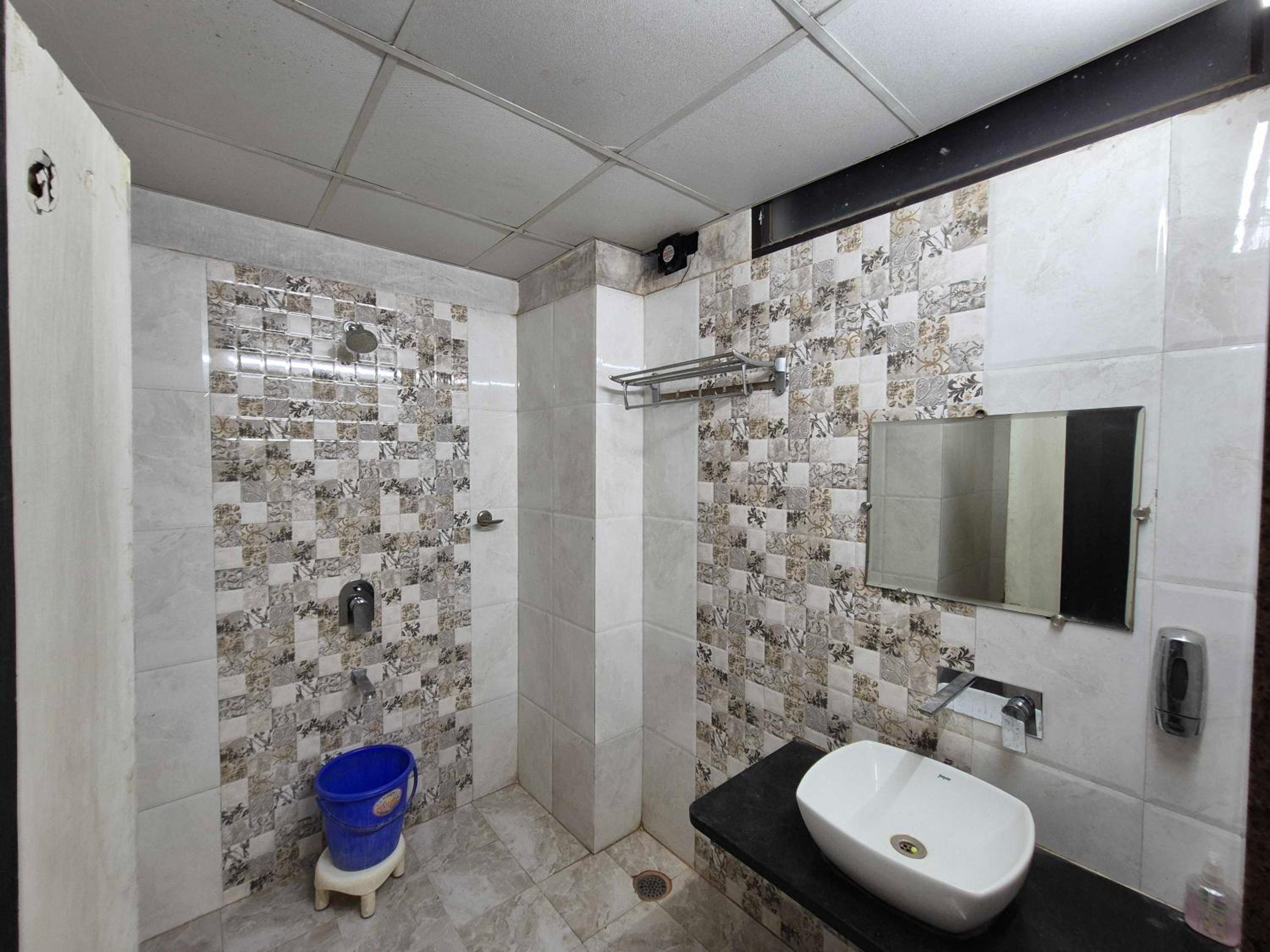Photo 25