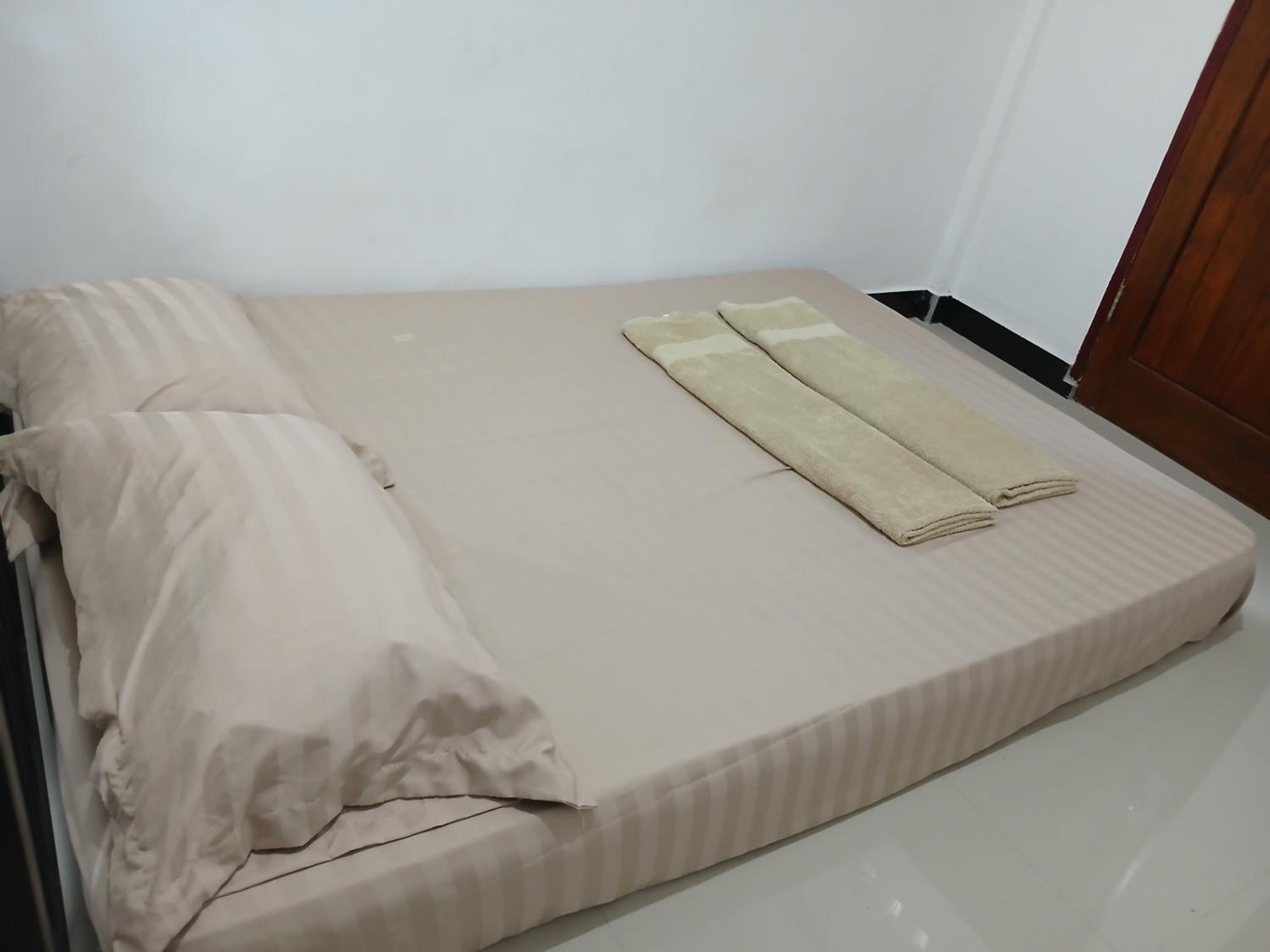 G Lova House -Tetebatu view 5