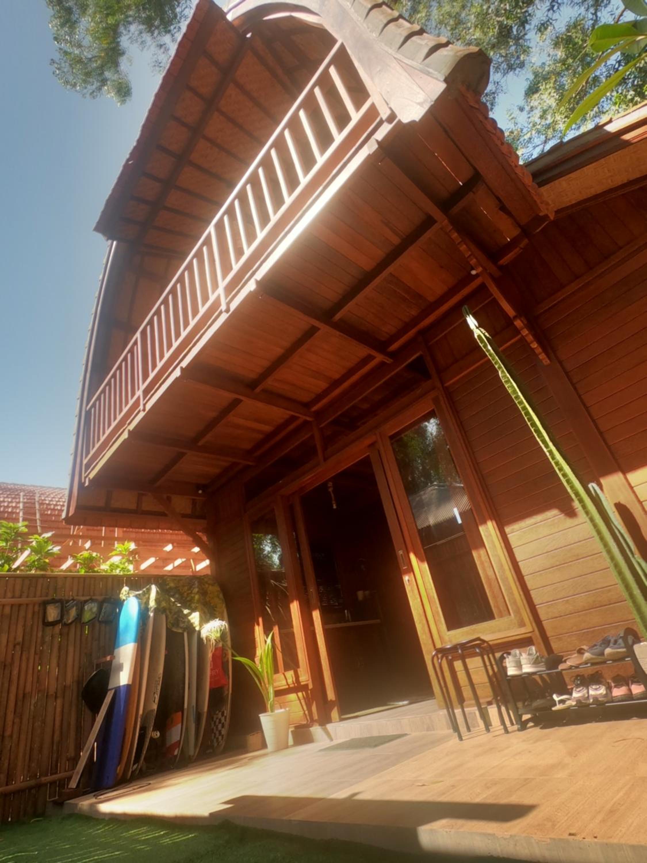 2 storey wooden house in the heart of Uluwatu