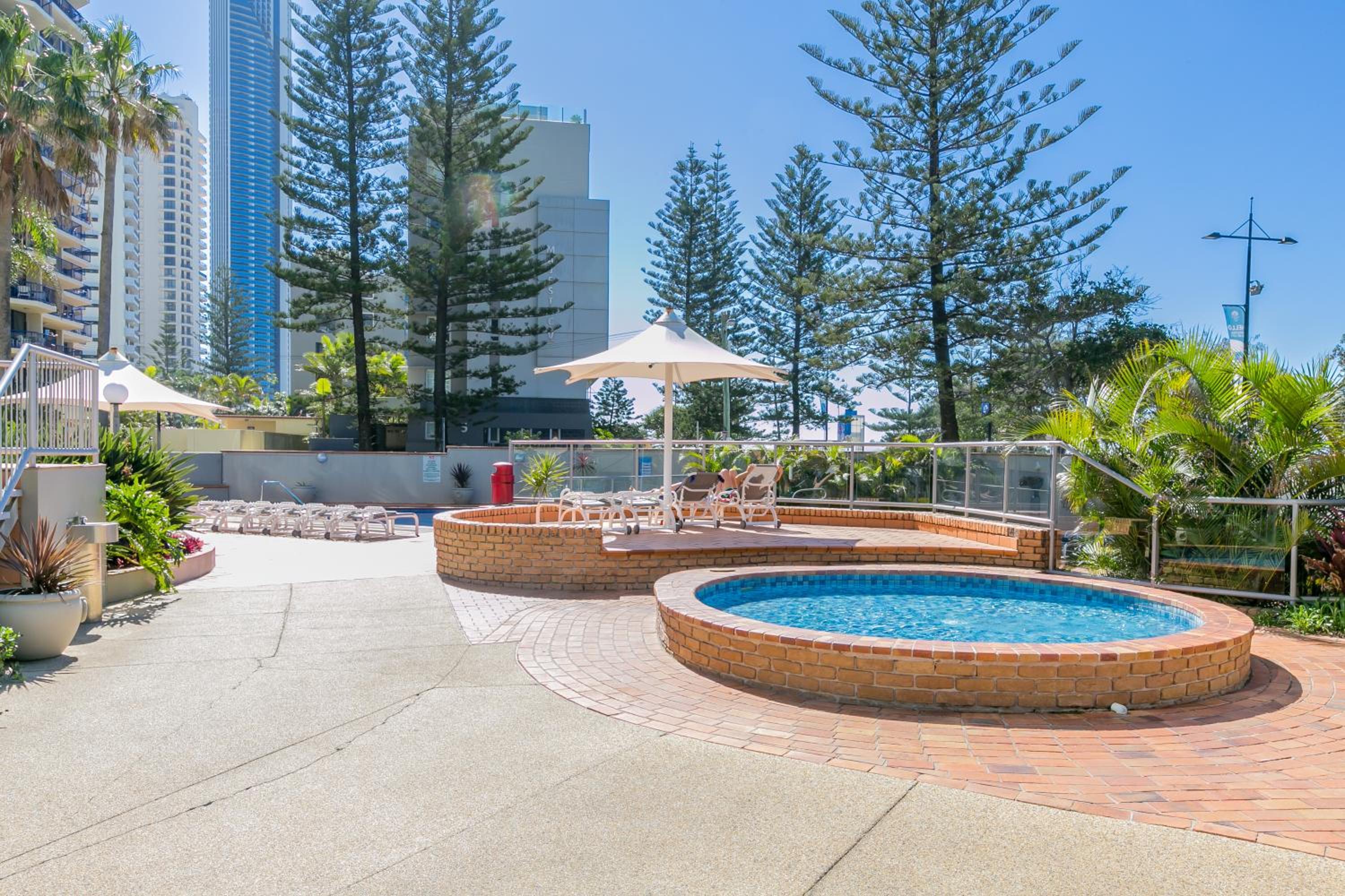 Peninsula Private Apartments - Q Stay