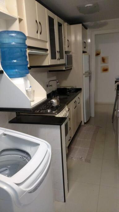 Lindo Apto com Ótima Localização