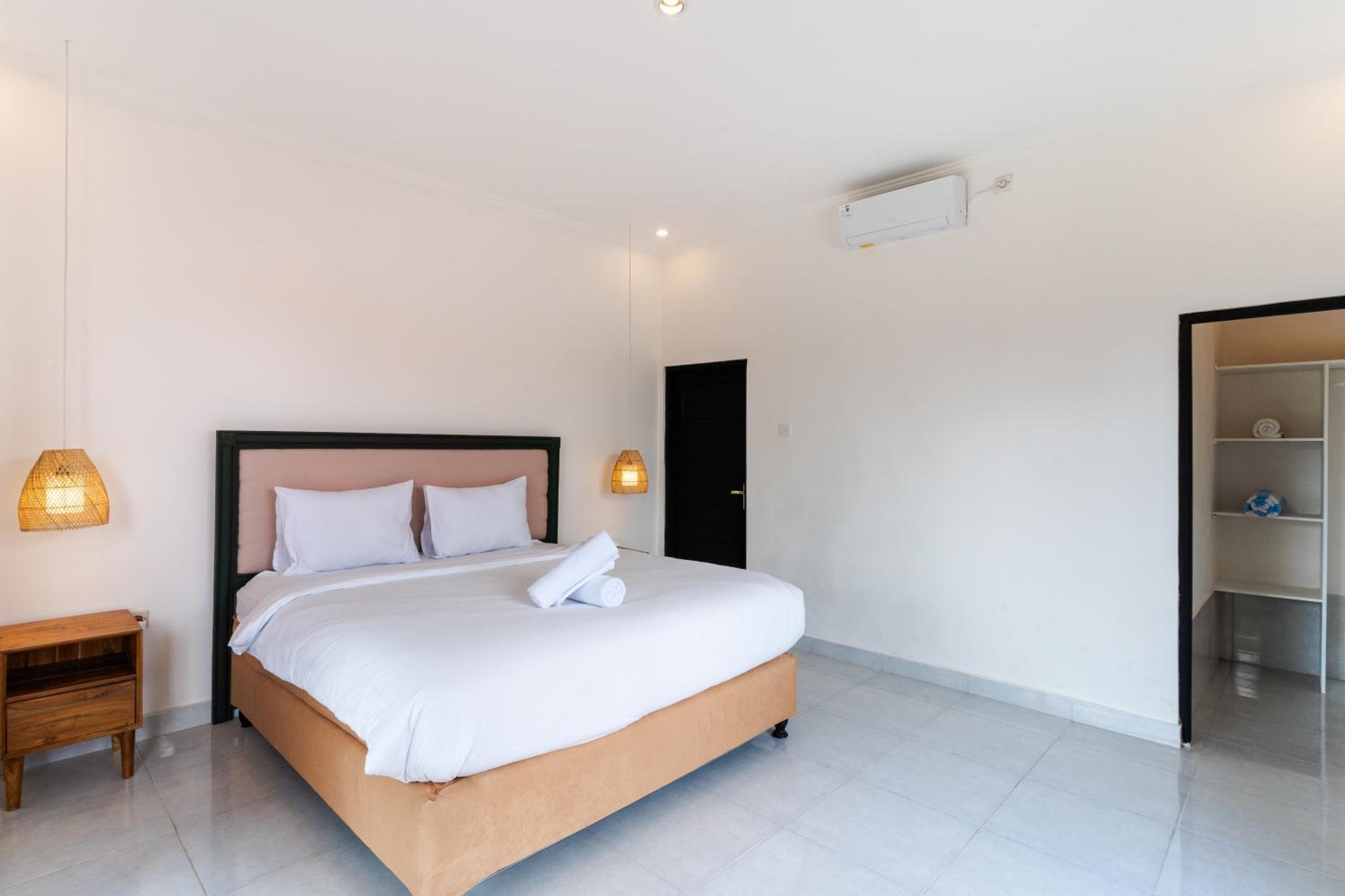 Parafrutts Classic Ubud Private Rooms with Pool in the Heart of Ubud