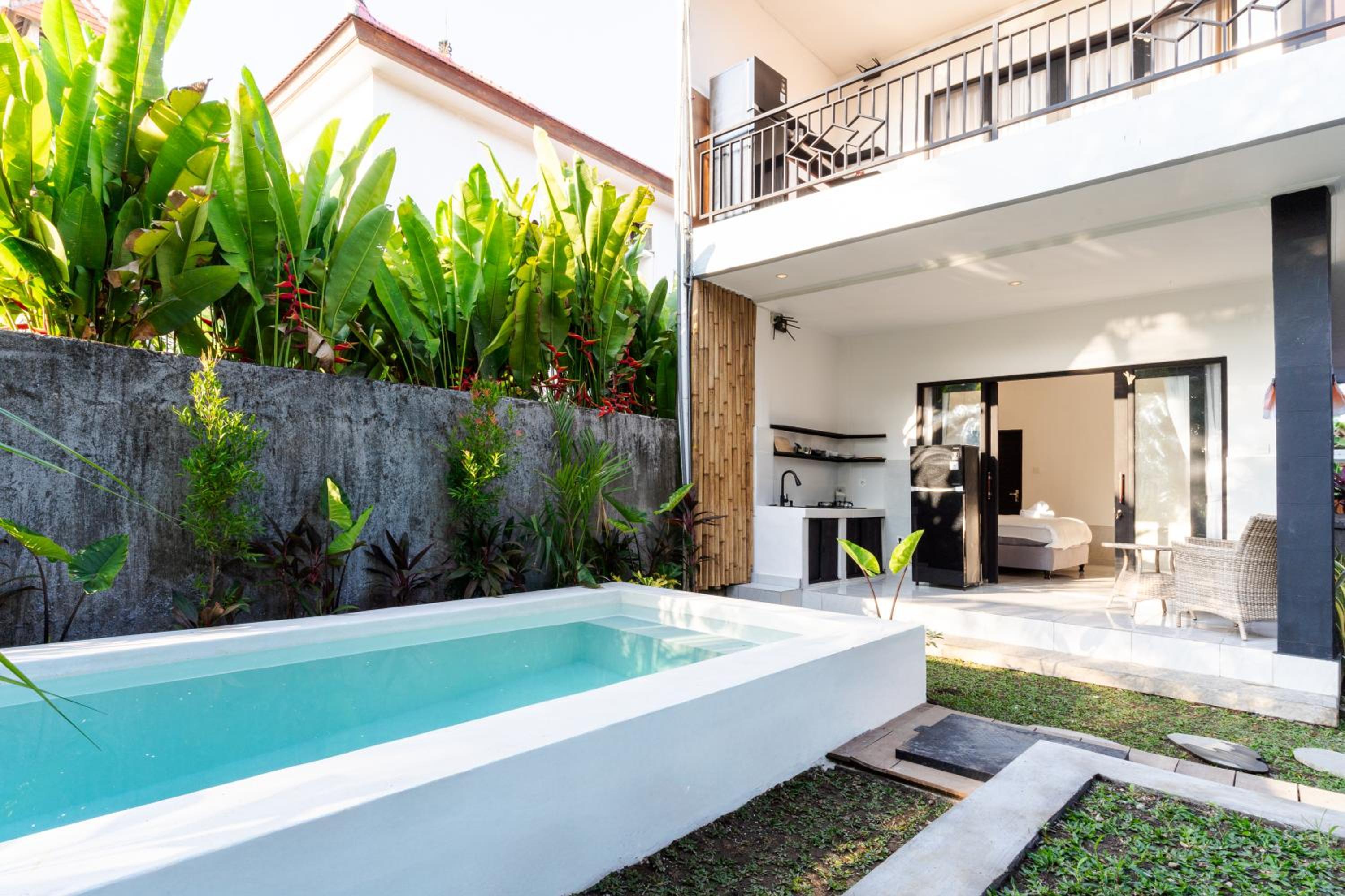 Parafrutts Classic Ubud Private Rooms with Pool in the Heart of Ubud photo 4