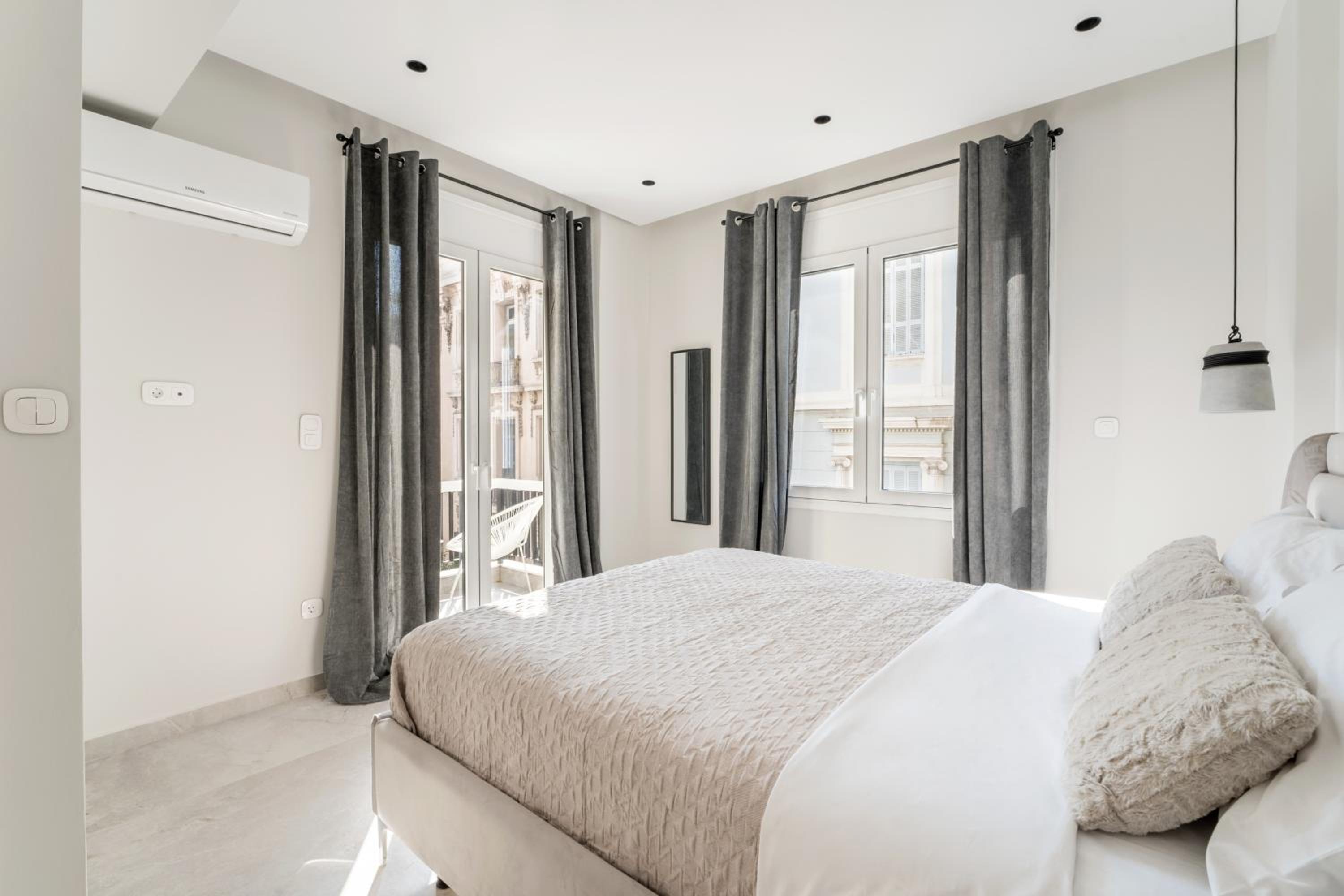 Luna Luxury Suite - close to Acropolis photo 4