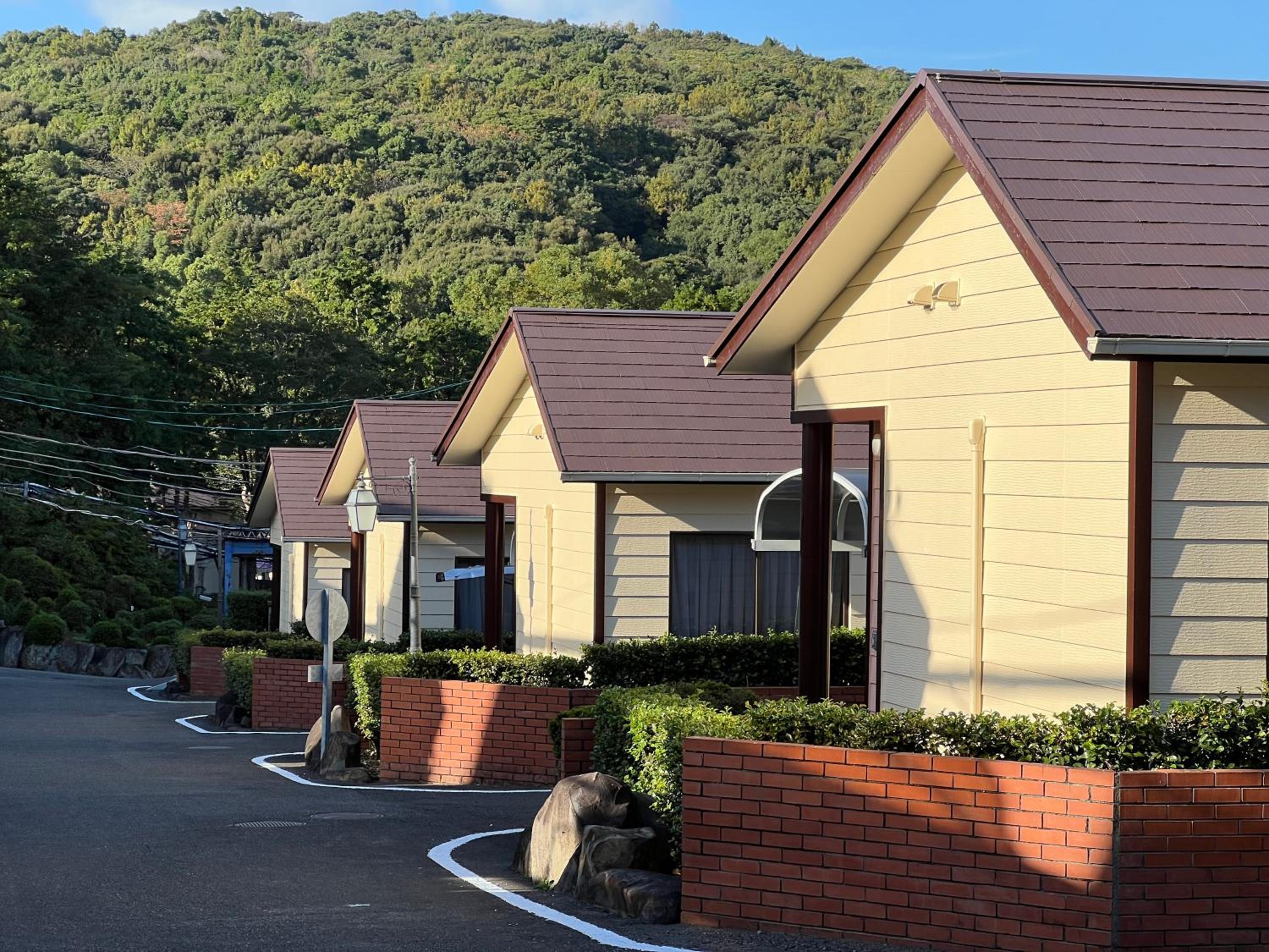 Hotel Karakonosato 唐比の里 view 2