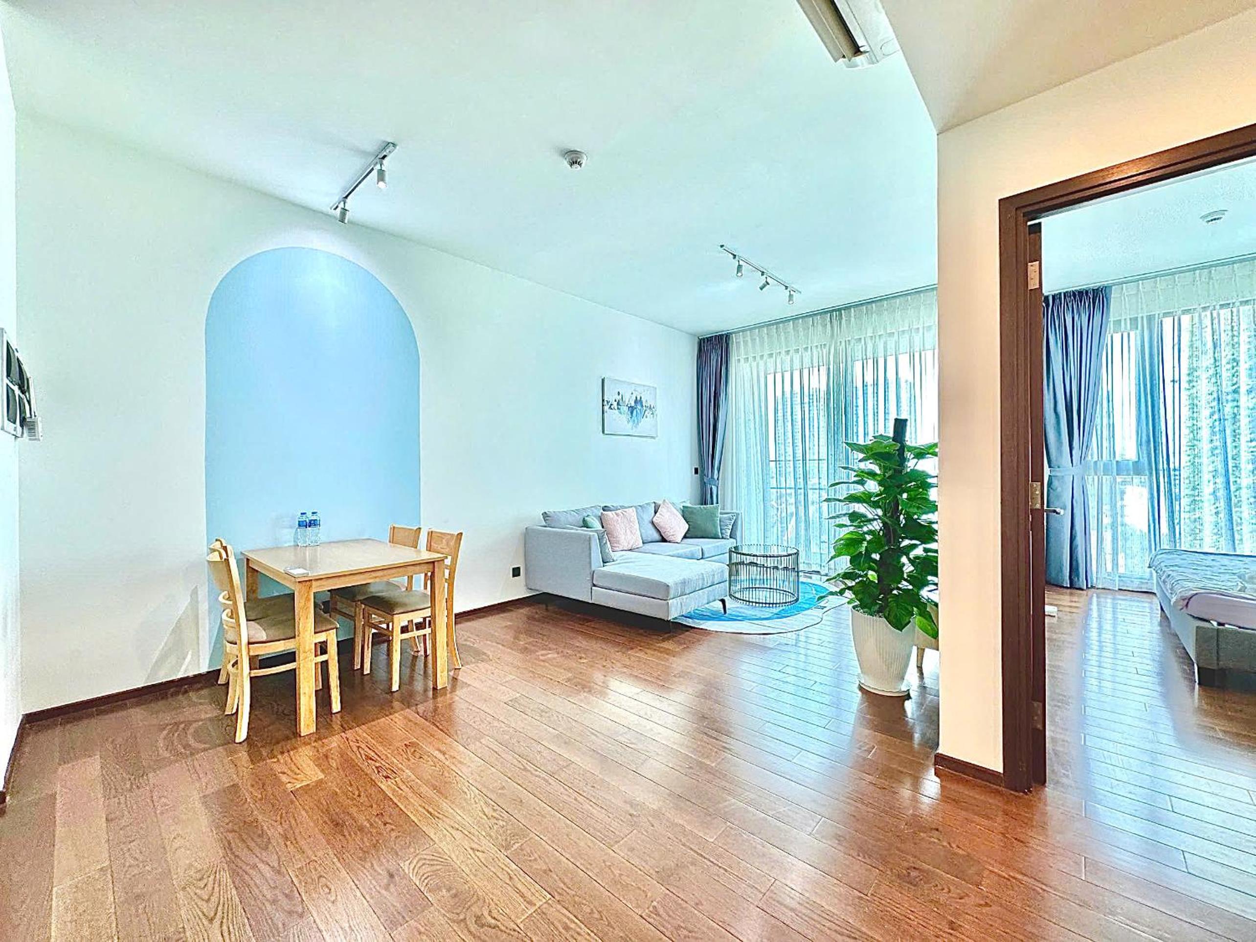 Homie's Dedge Thao Dien Luxury Apartment