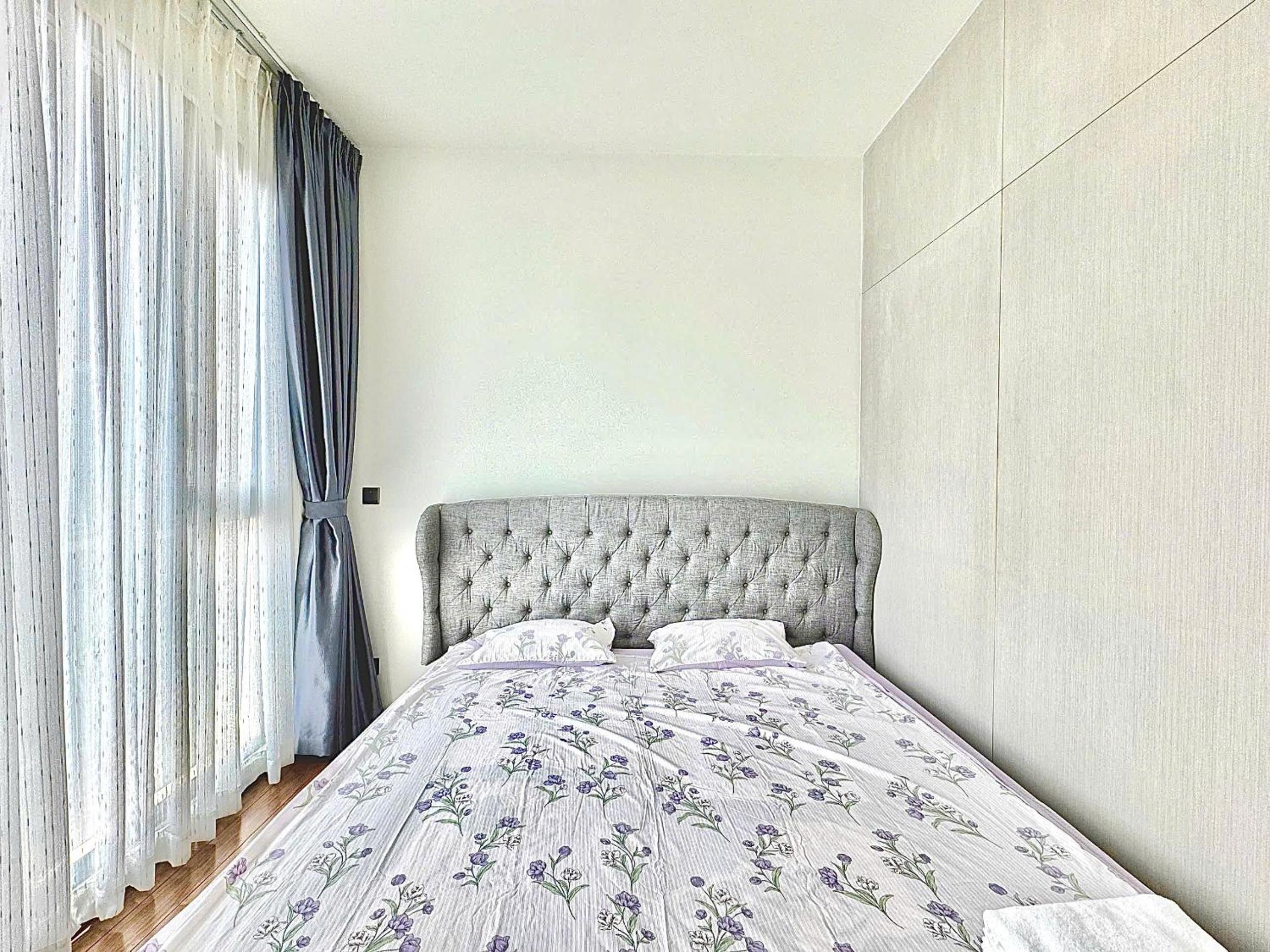 Homie's Dedge Thao Dien Luxury Apartment