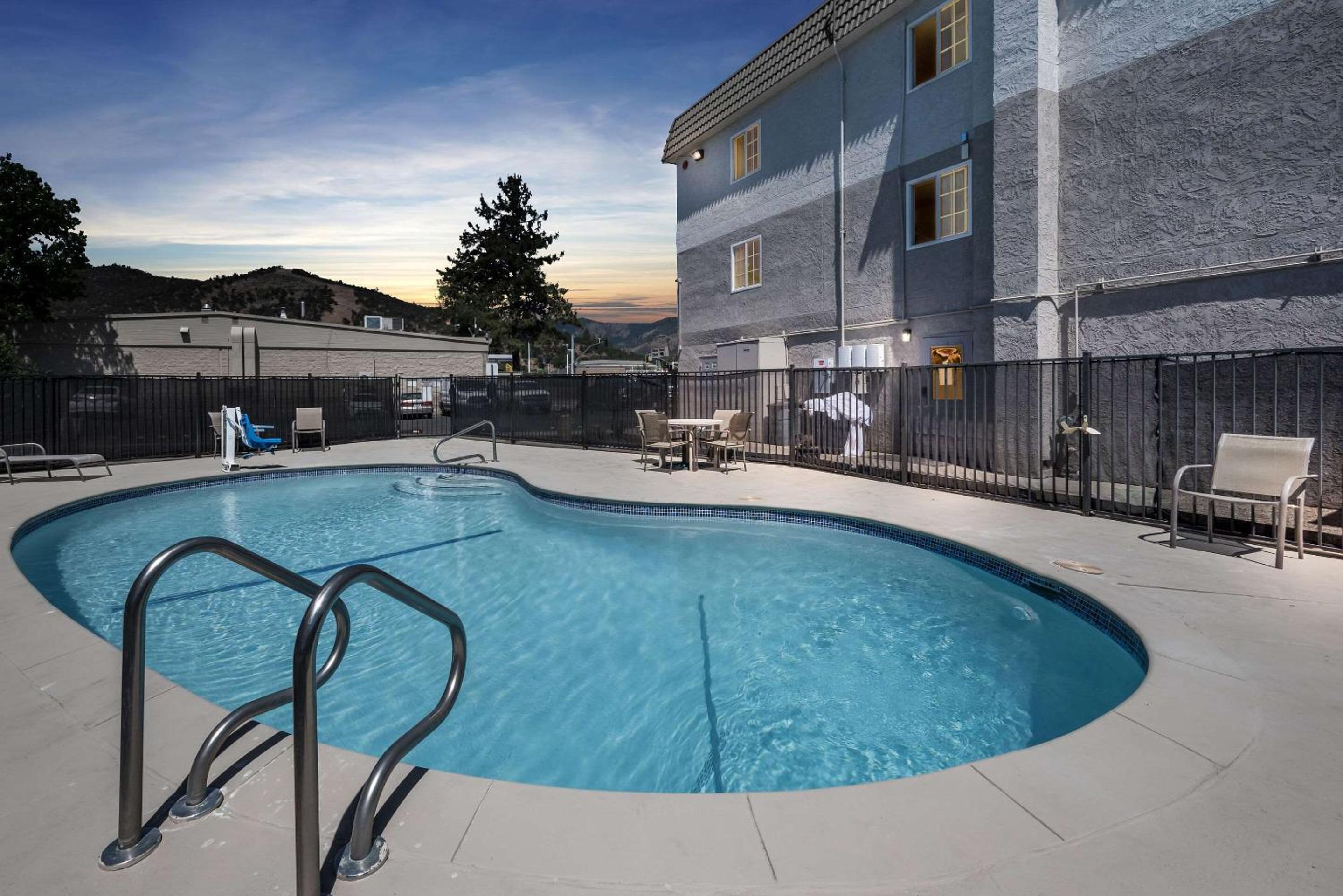 Yreka Vacations - Comfort Inn Yreka I-5 - Property Image 33