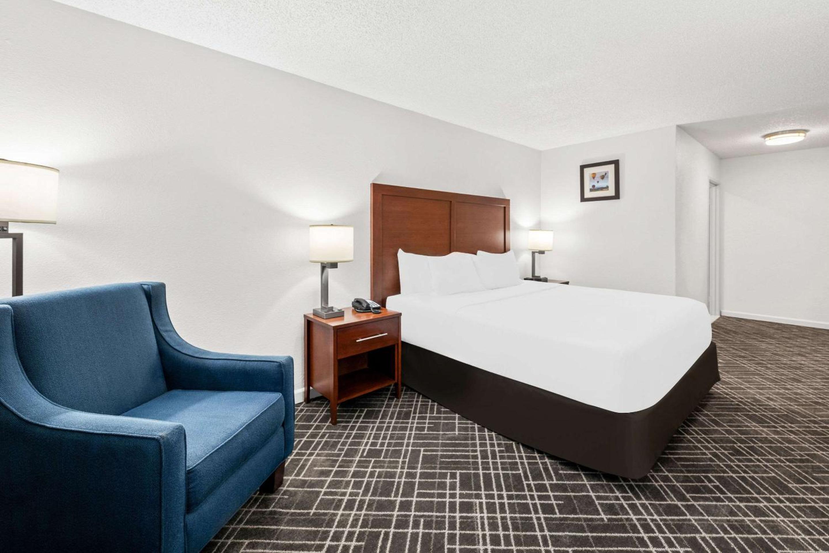 Yreka Vacations - Comfort Inn Yreka I-5 - Property Image 40