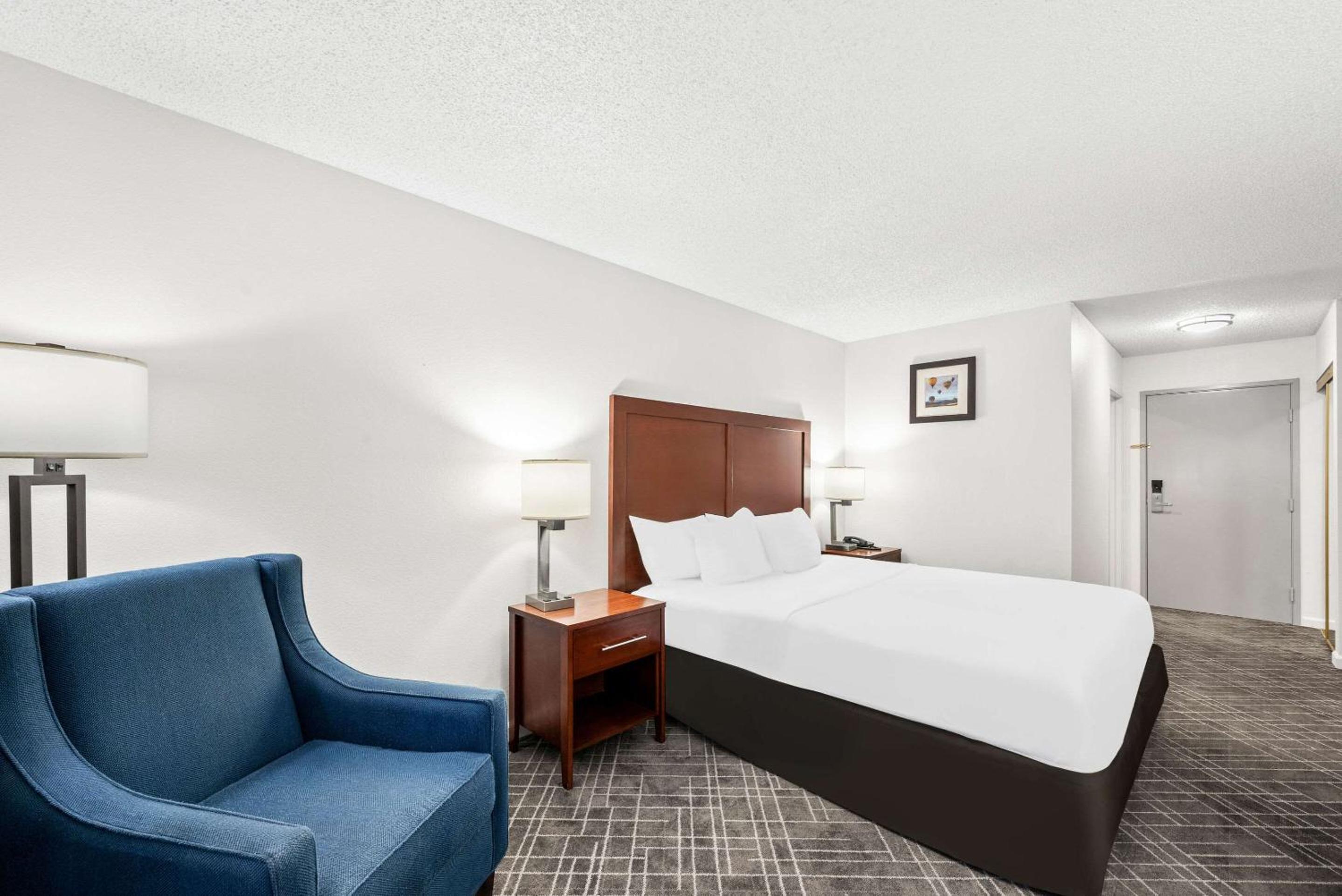 Yreka Vacations - Comfort Inn Yreka I-5 - Property Image 44