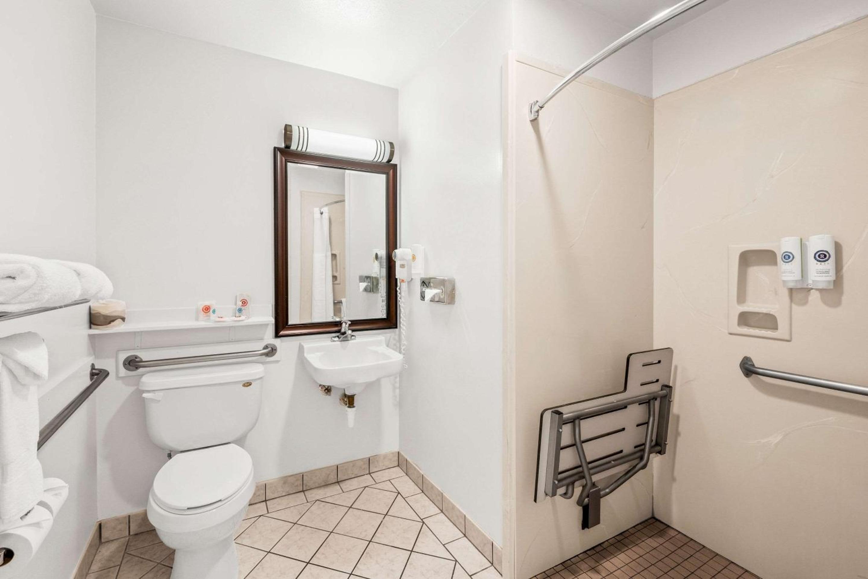 Yreka Vacations - Comfort Inn Yreka I-5 - Property Image 48