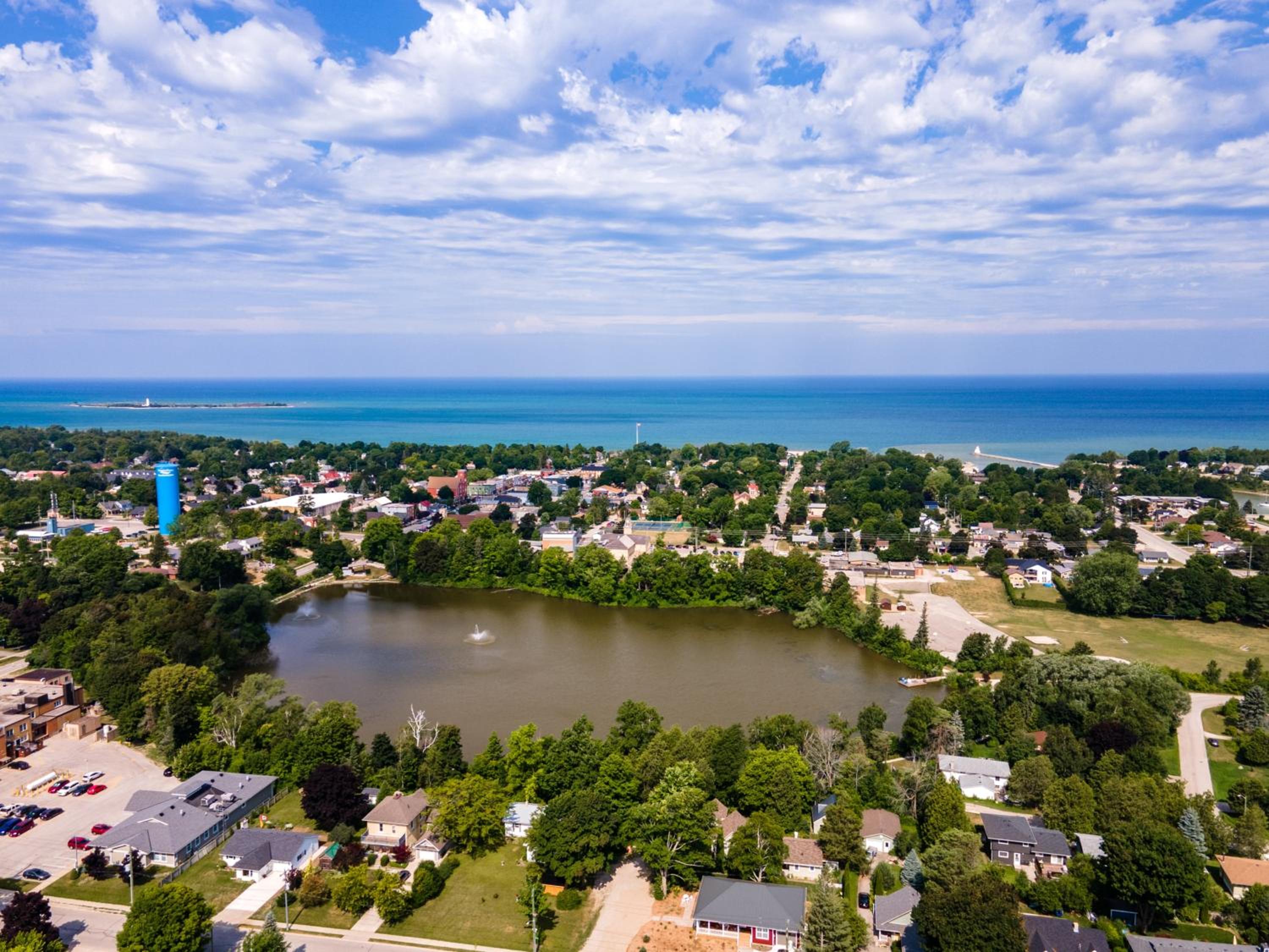 GLOBALSTAY New Basement 4 Bd in Port Elgin