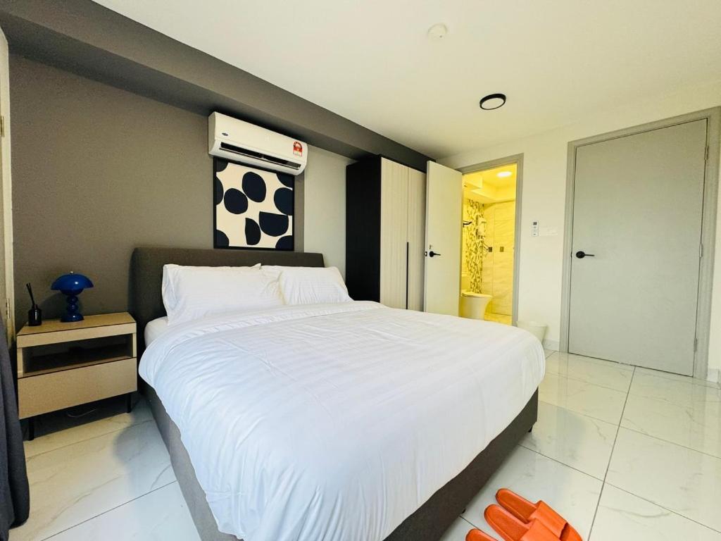 Arte Cheras Duplex by DeUrban