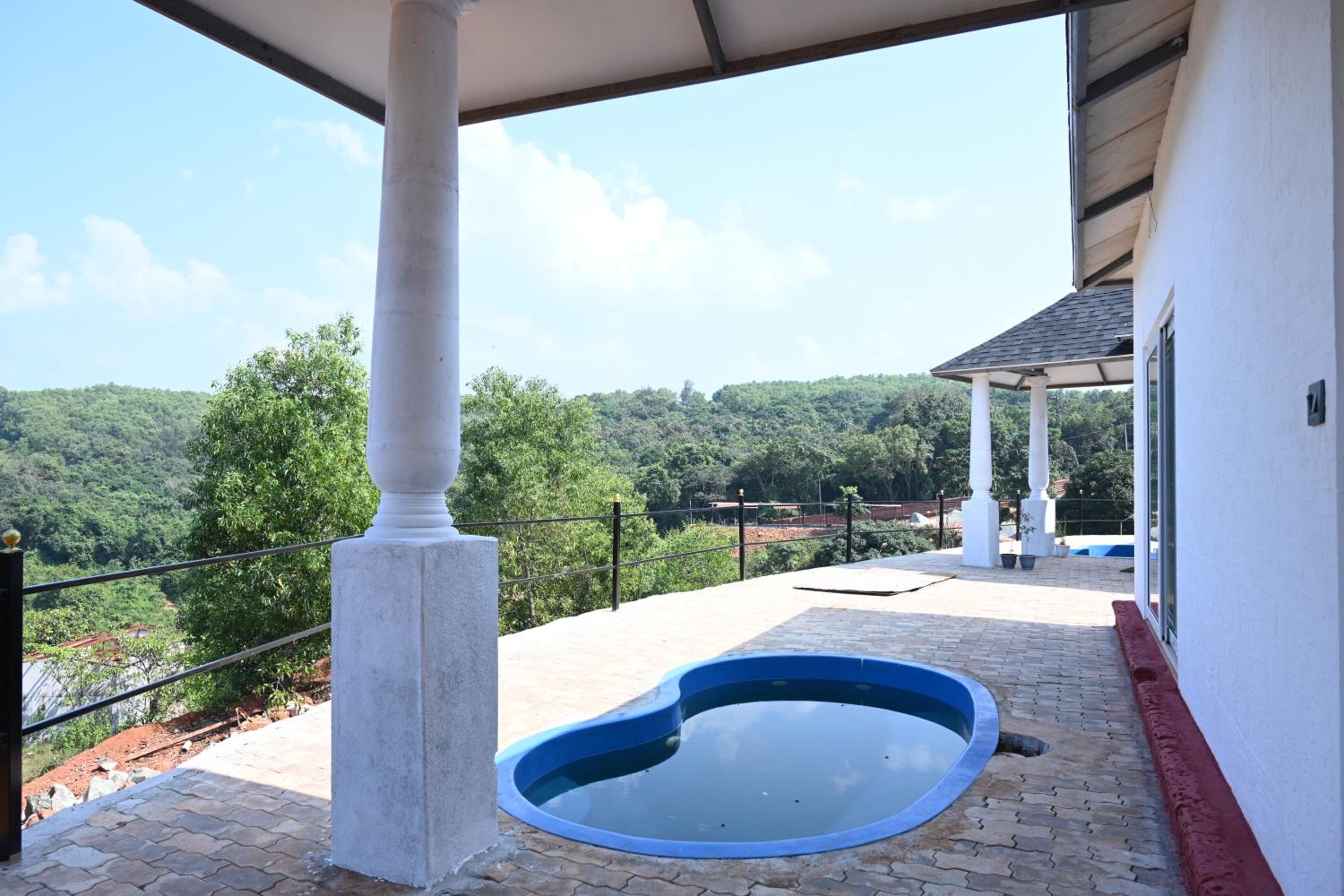 Revellers Resort