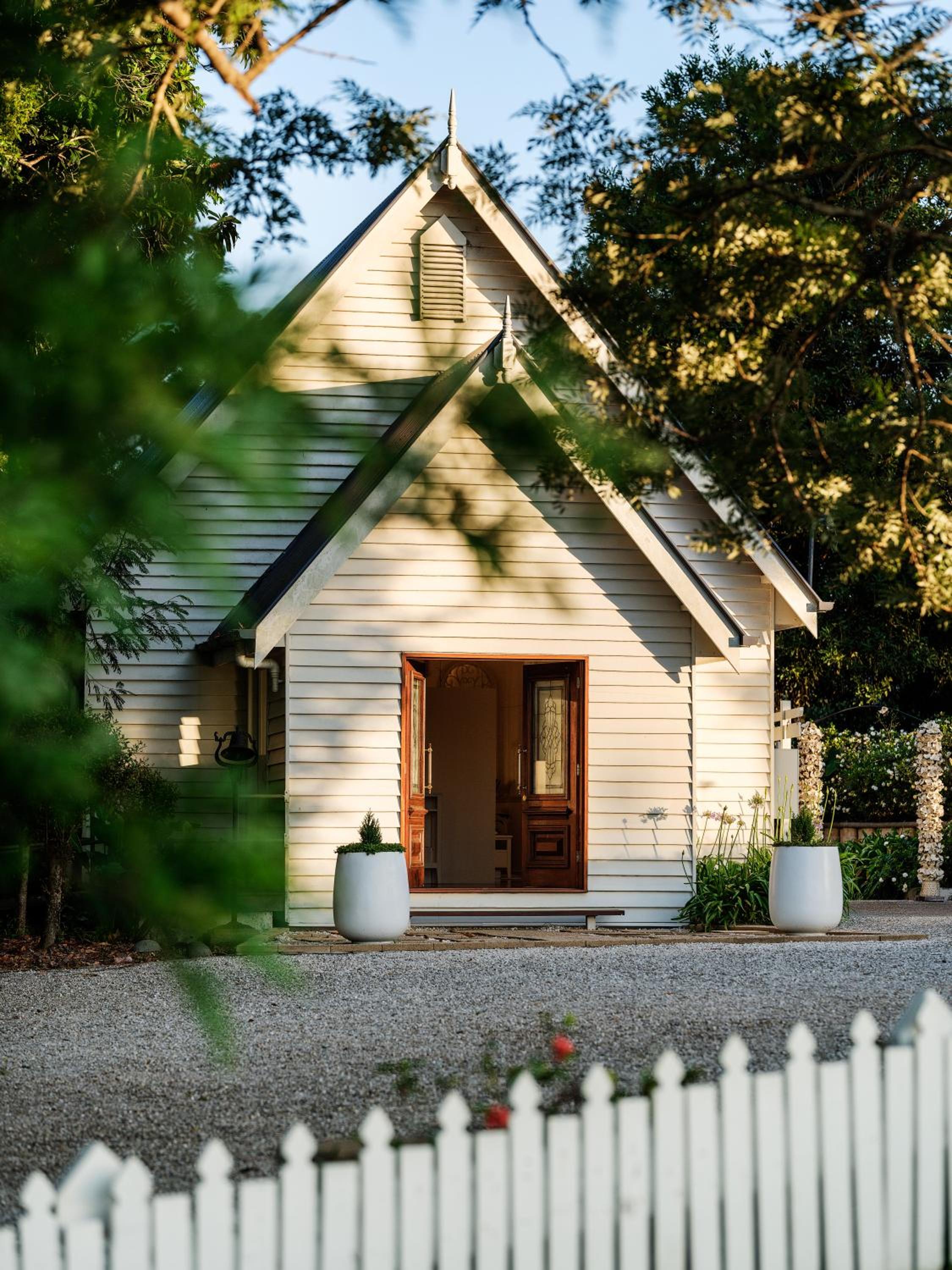 Little White Chapel Maleny