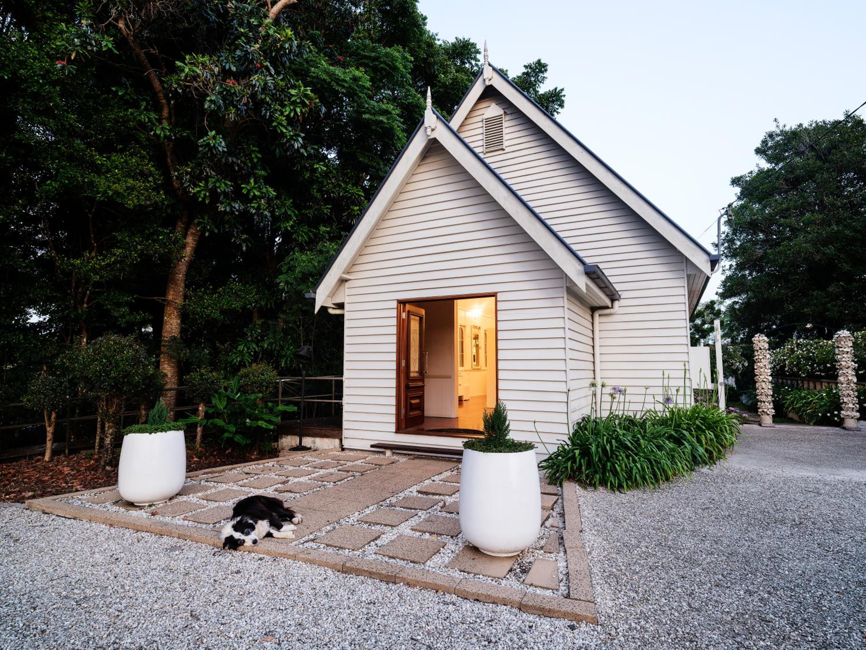 Little White Chapel Maleny