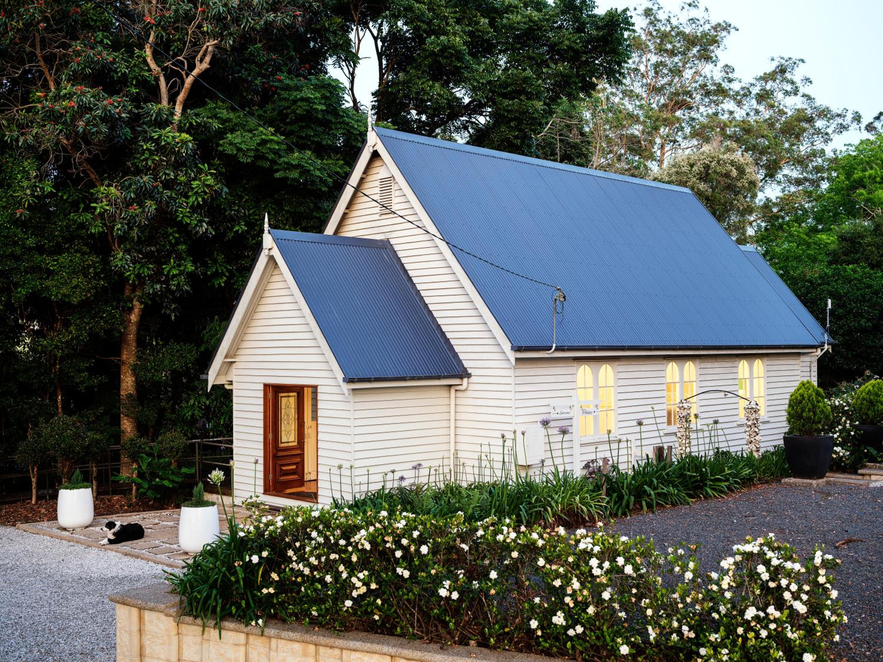 Little White Chapel Maleny