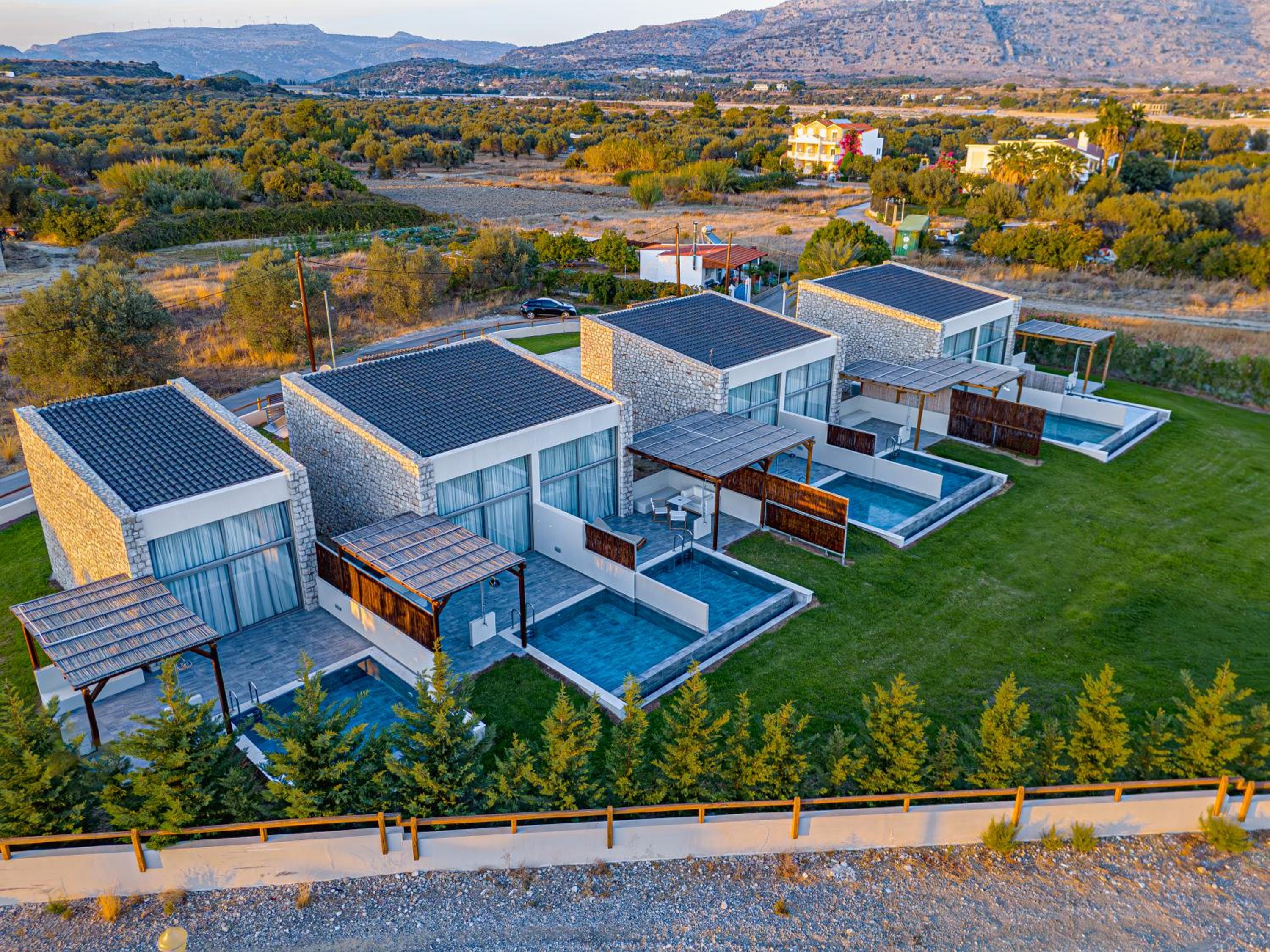 Haraki Luxury Villas