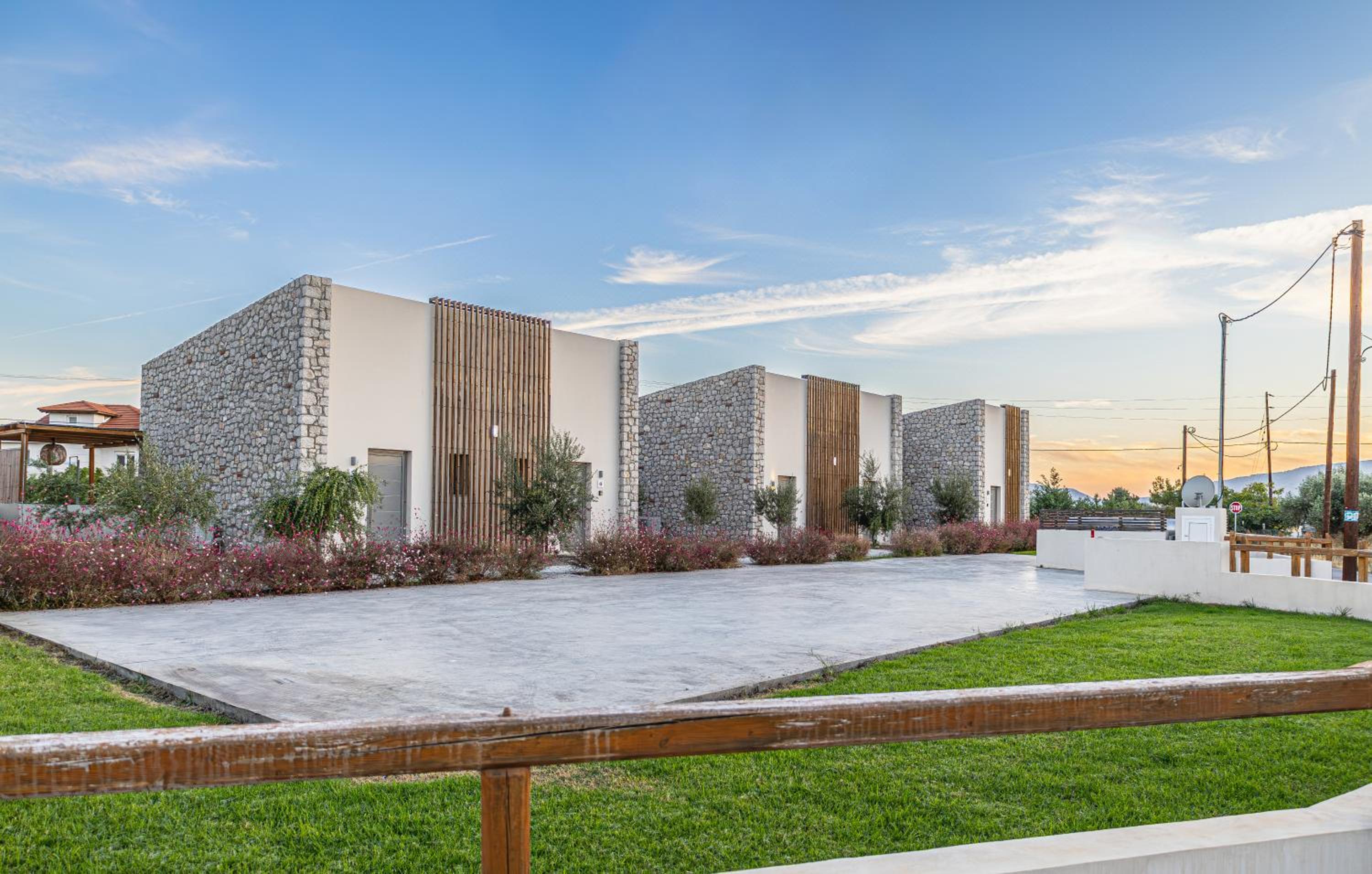 Haraki Luxury Villas