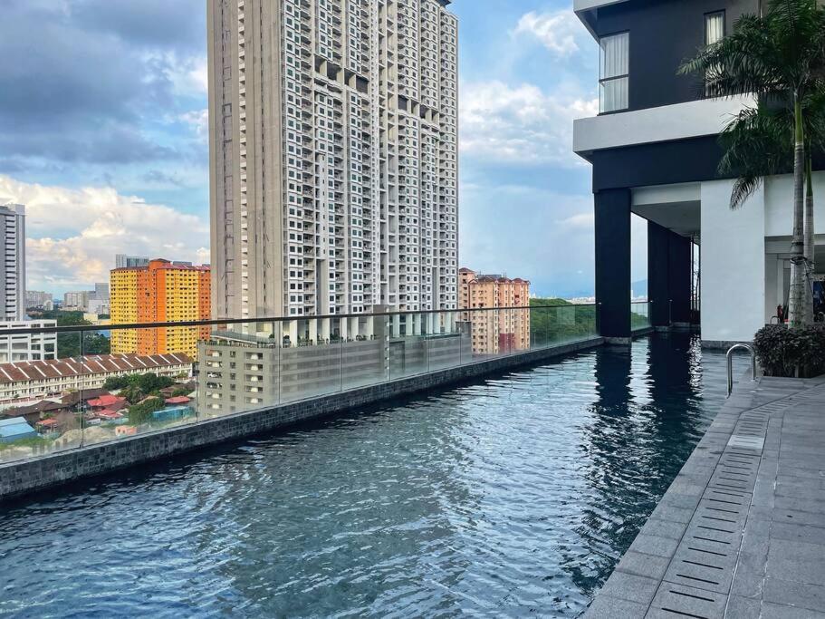 3B2R 2CarPark Tea Time Suite with Infinity Pool photo 5