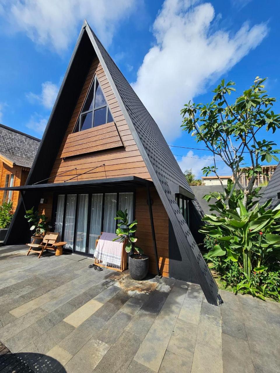 Twinseas Villa