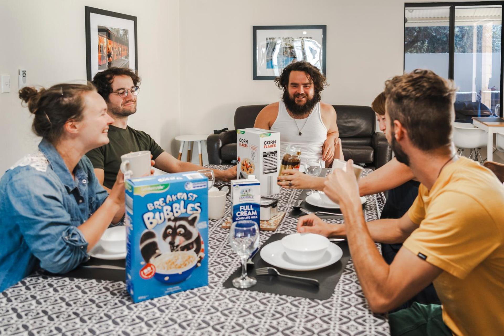 dining
