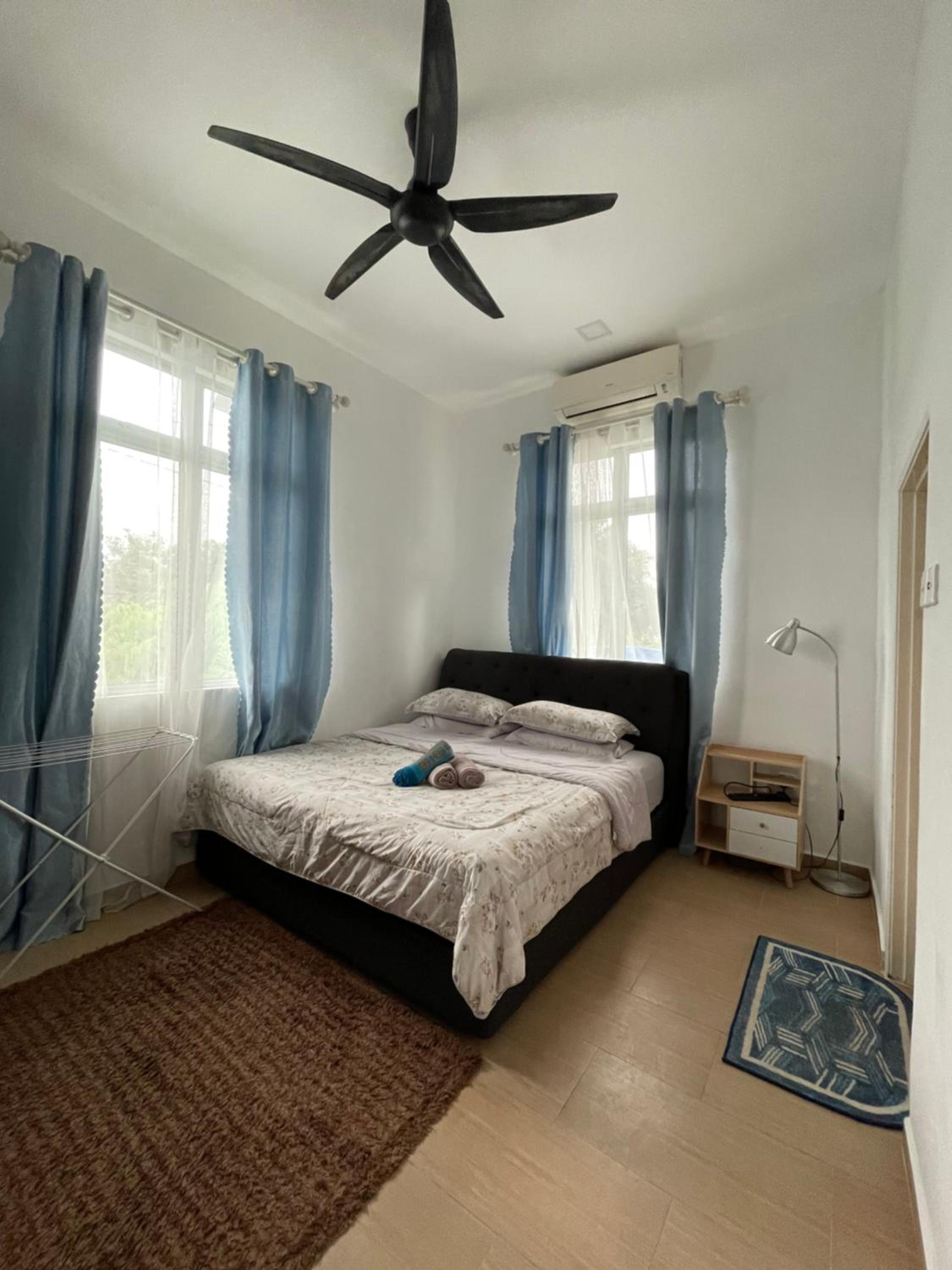 Tepak Nusuk Private Pool Homestay 5 Bedrooms 4 Bathrooms photo 5