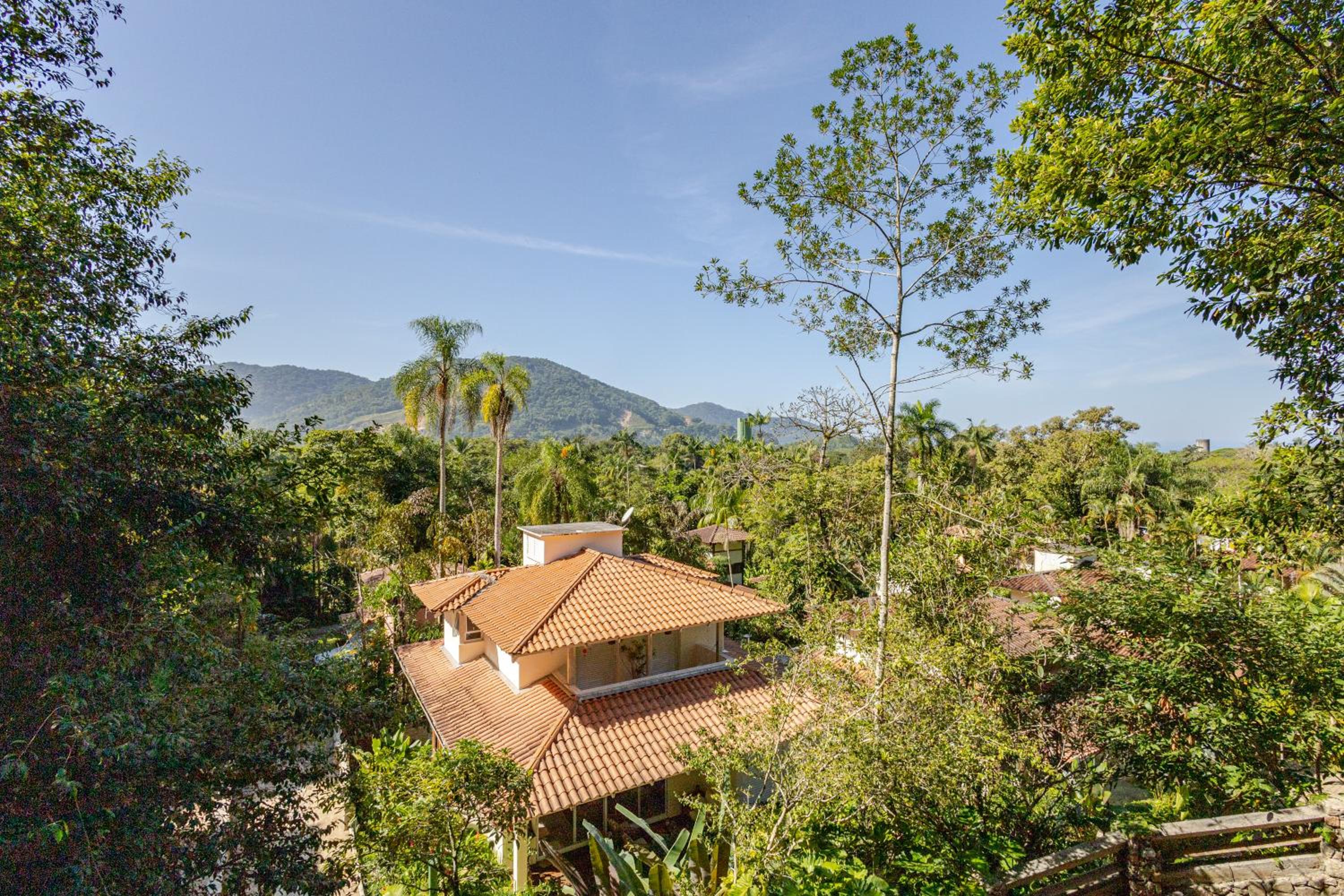 Casa com vista incrível e Jacuzzi | Brazilian Corner