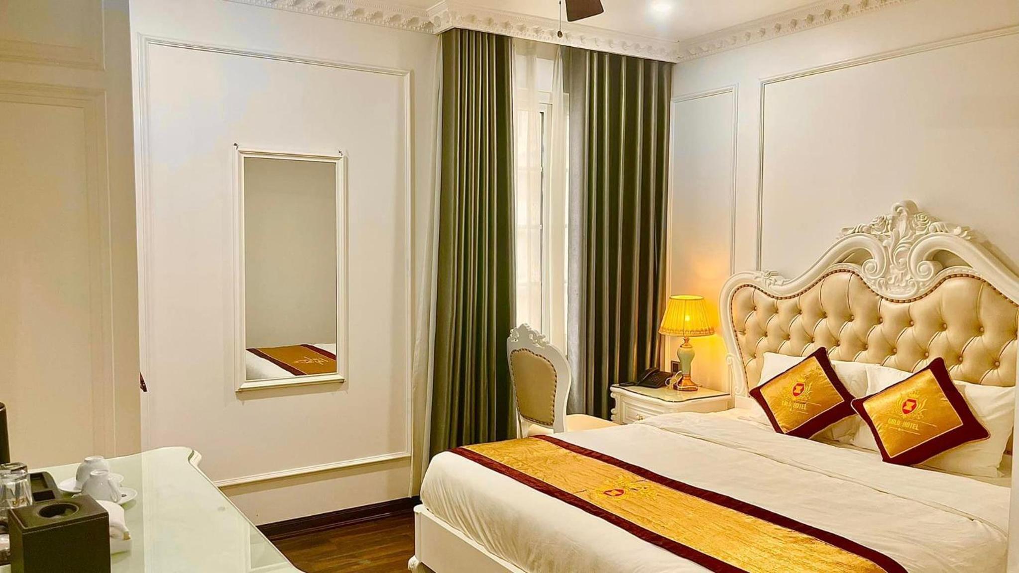 Gold Hotel Luxury - Tu Son