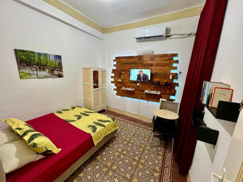 hotel room