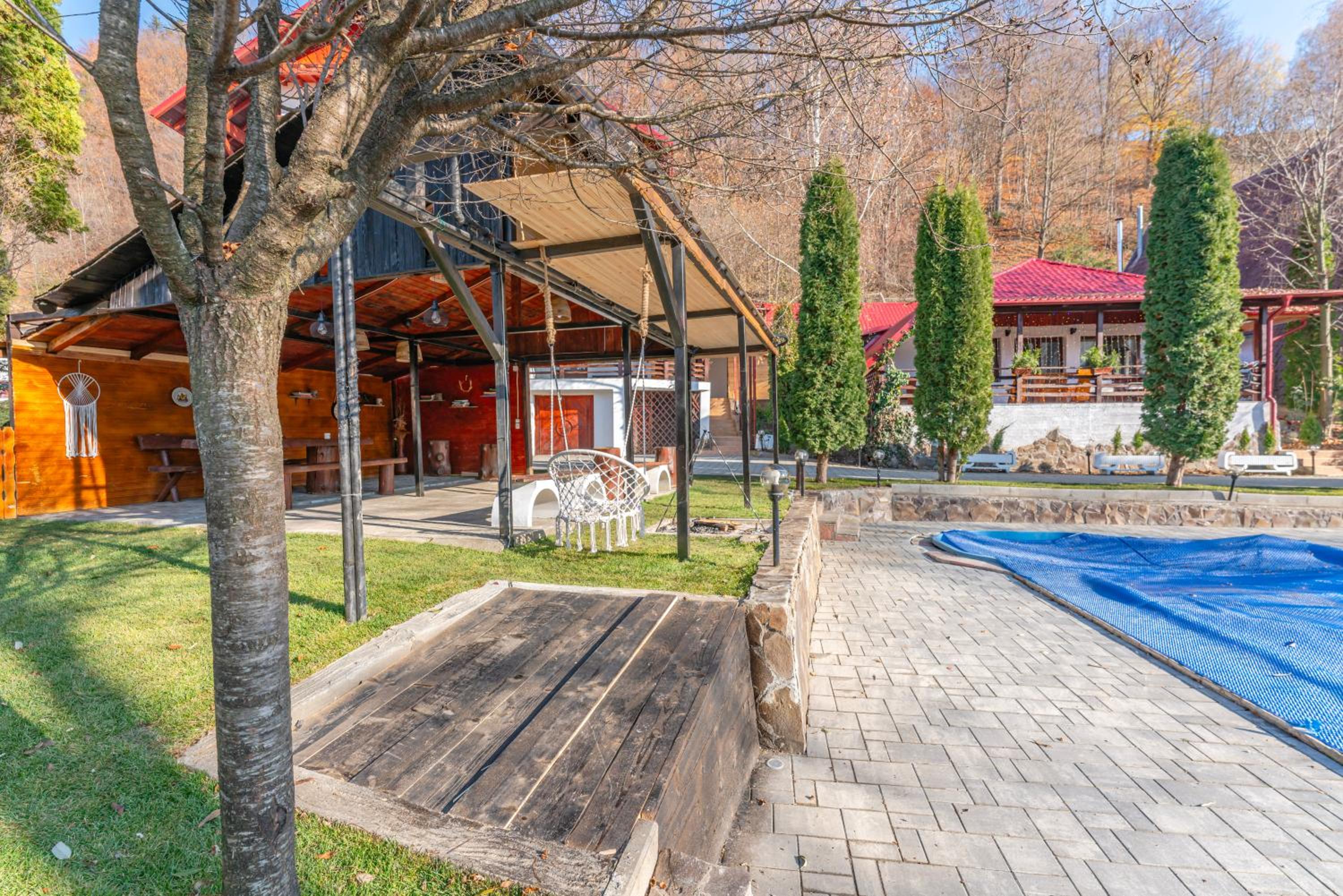Rare Forest Retreat & Spa- Bran