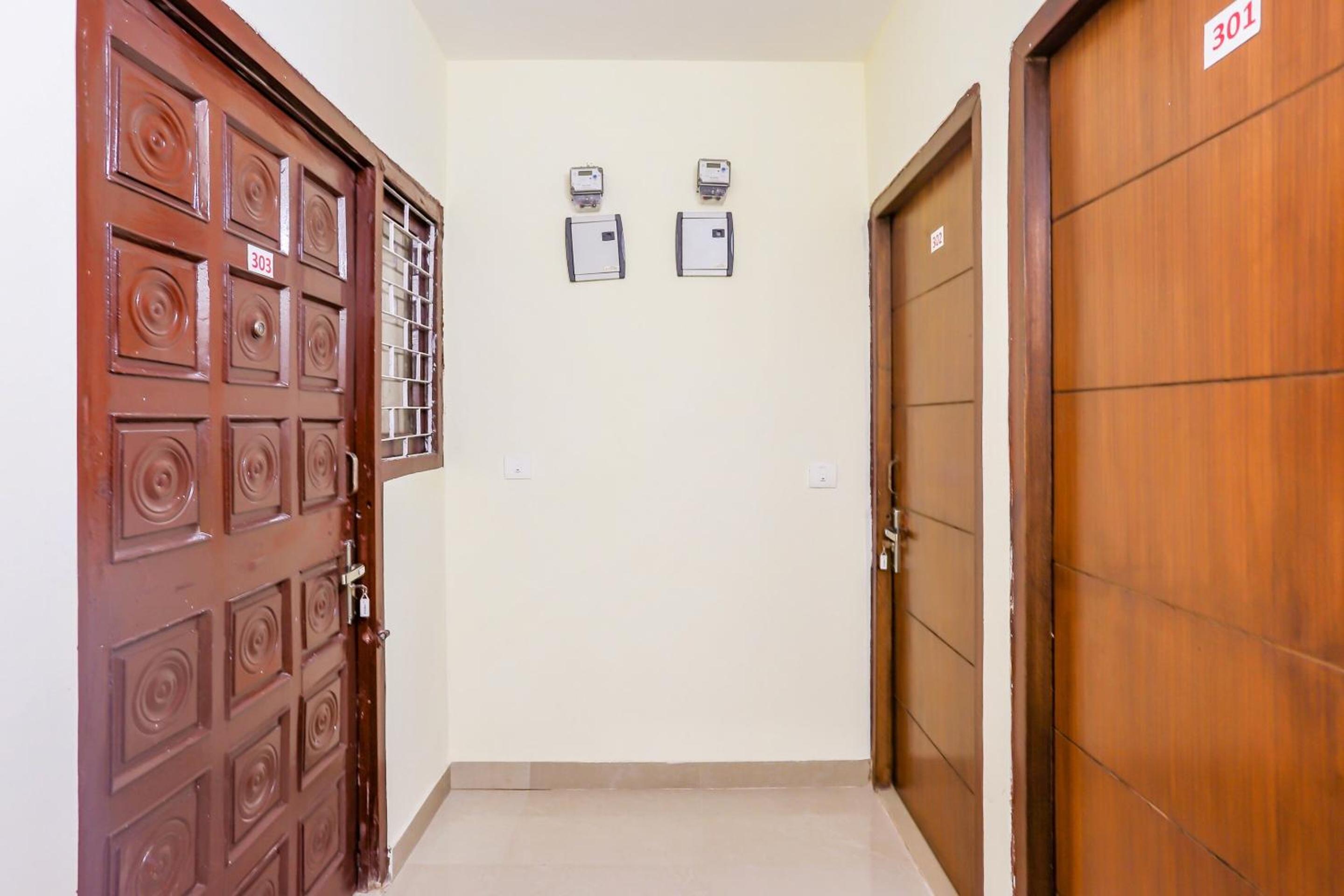 Hotel O RS Residency view 4