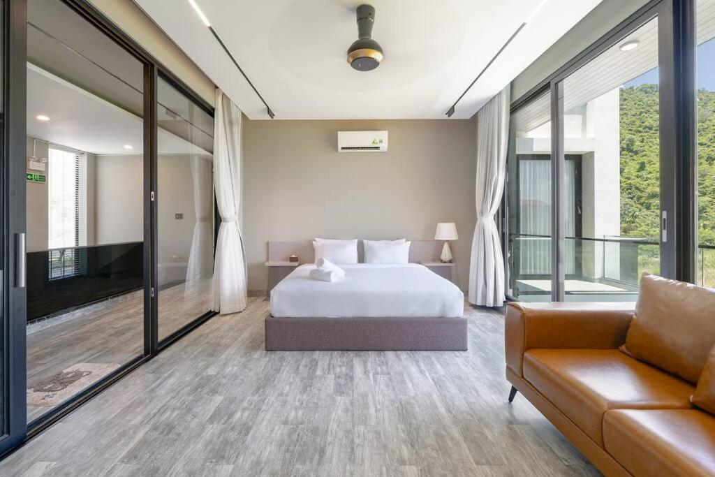 Photo 51