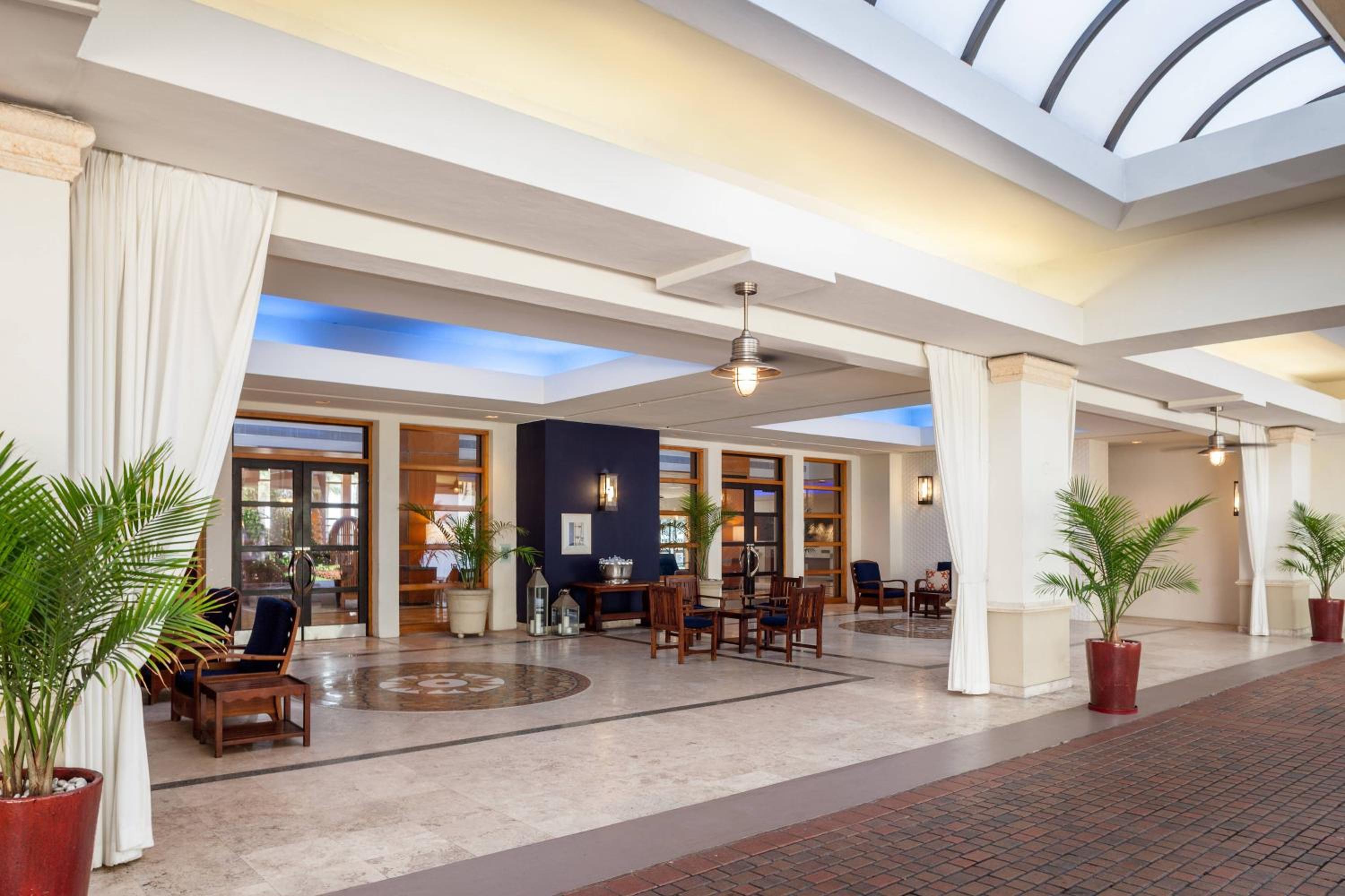 Fort Lauderdale Marriott Harbor Beach Resort & Spa
