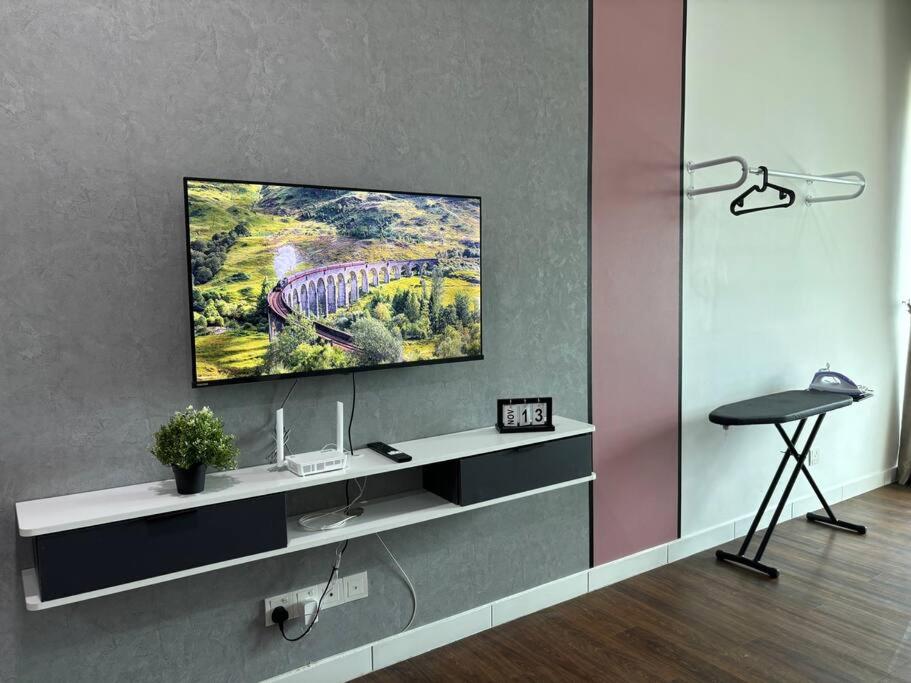 Mount Austin #Akademik Suite Stylish 1-2Pax