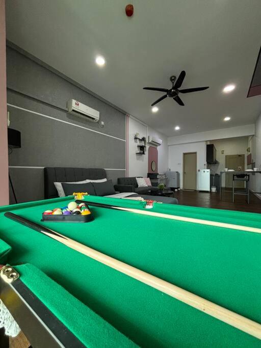Mount Austin #Akademik Suite Stylish 1-2Pax