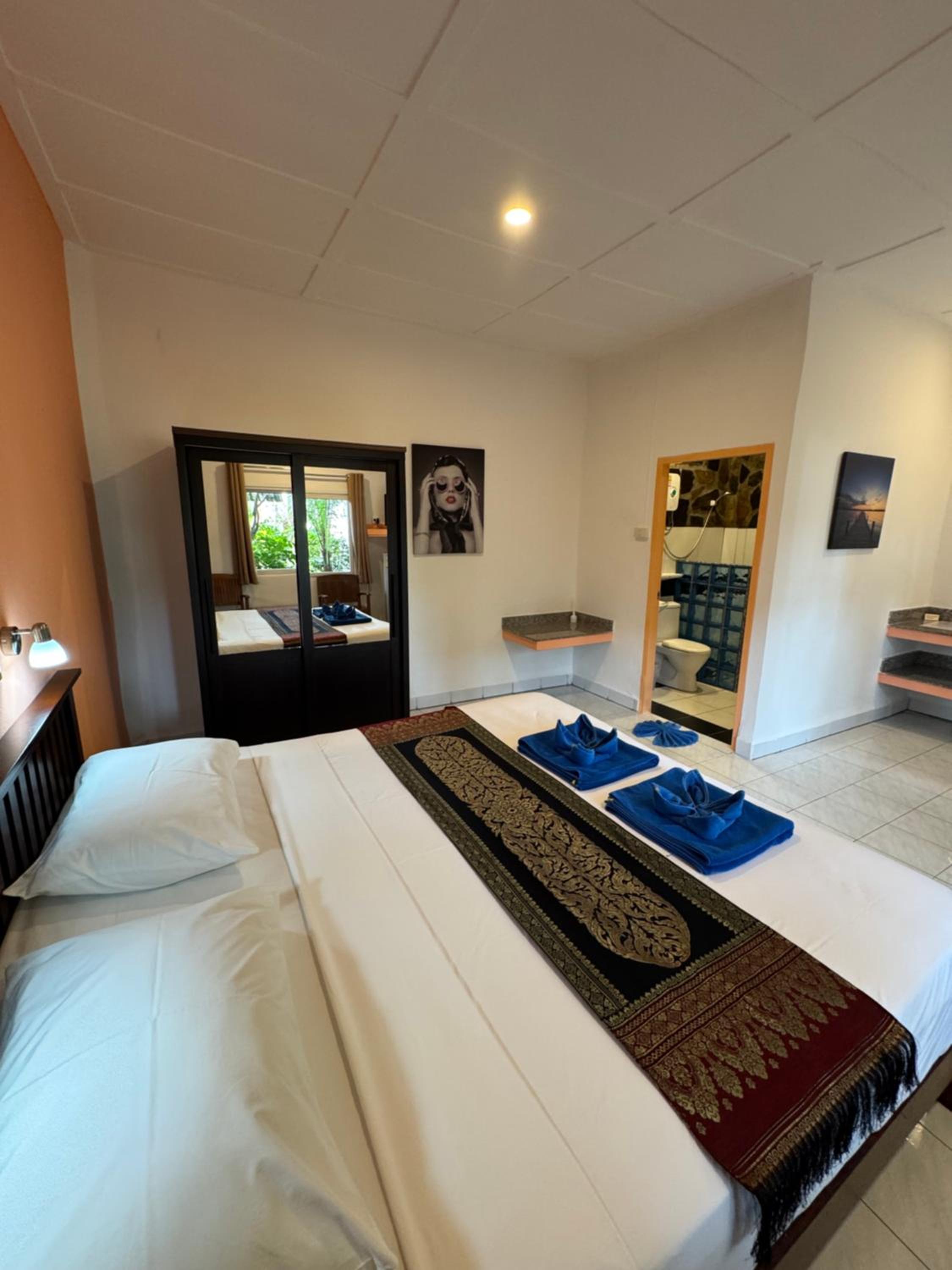 Lanta Island Resort