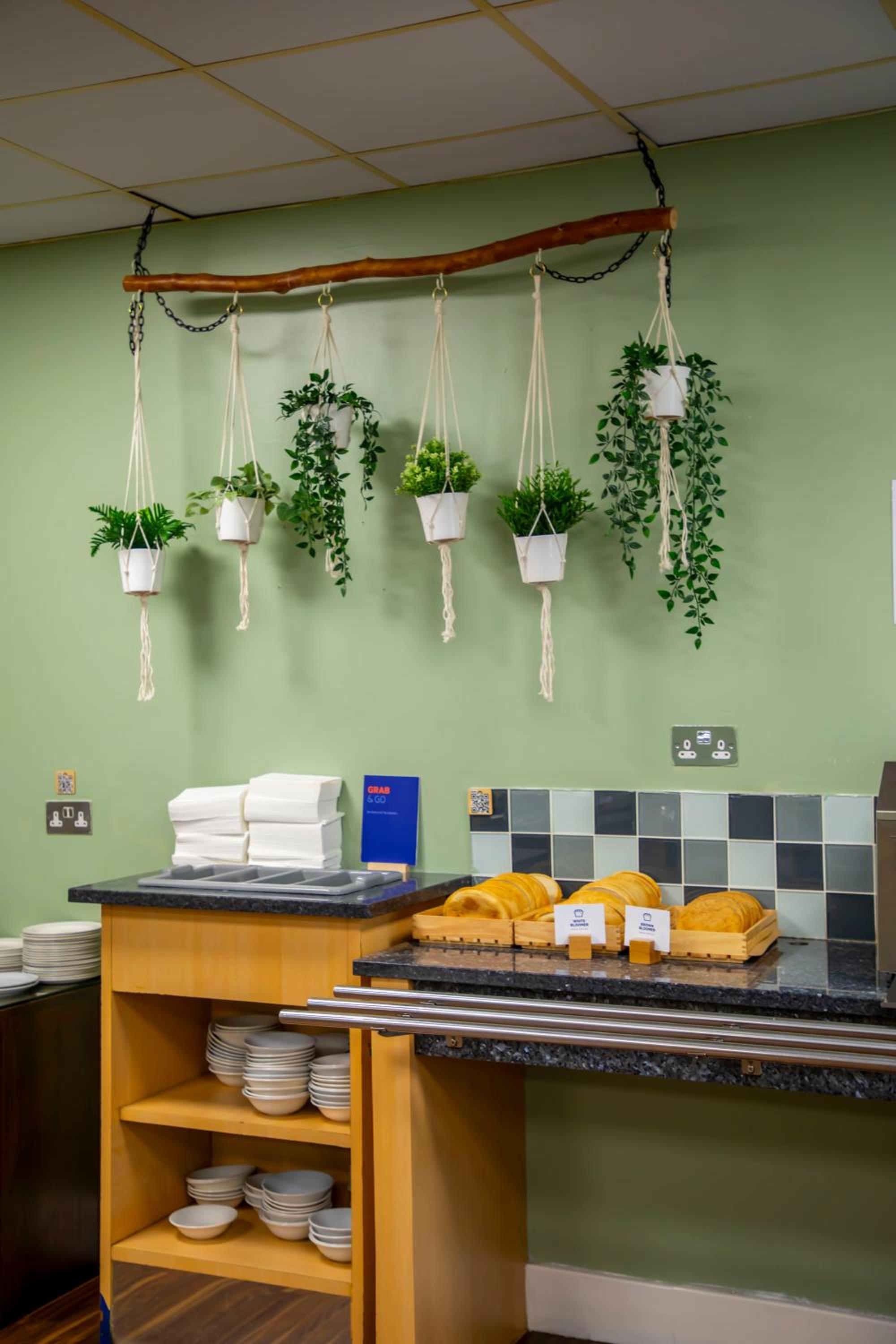 Holiday Inn Express Royal Docks by IHG 2